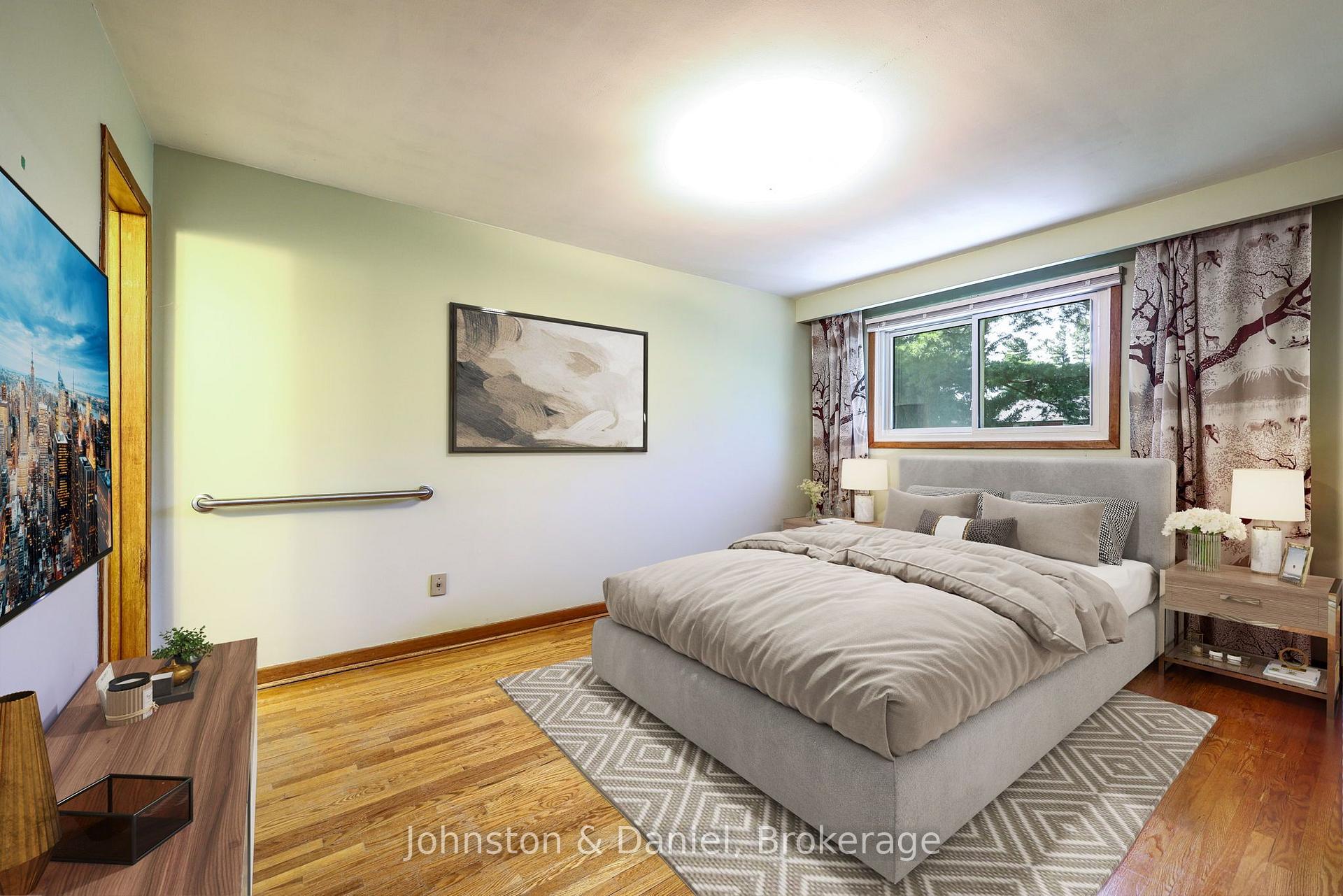 Photo 10 of 94 Watson Street, Scarborough, Highland Creek — HOMEH