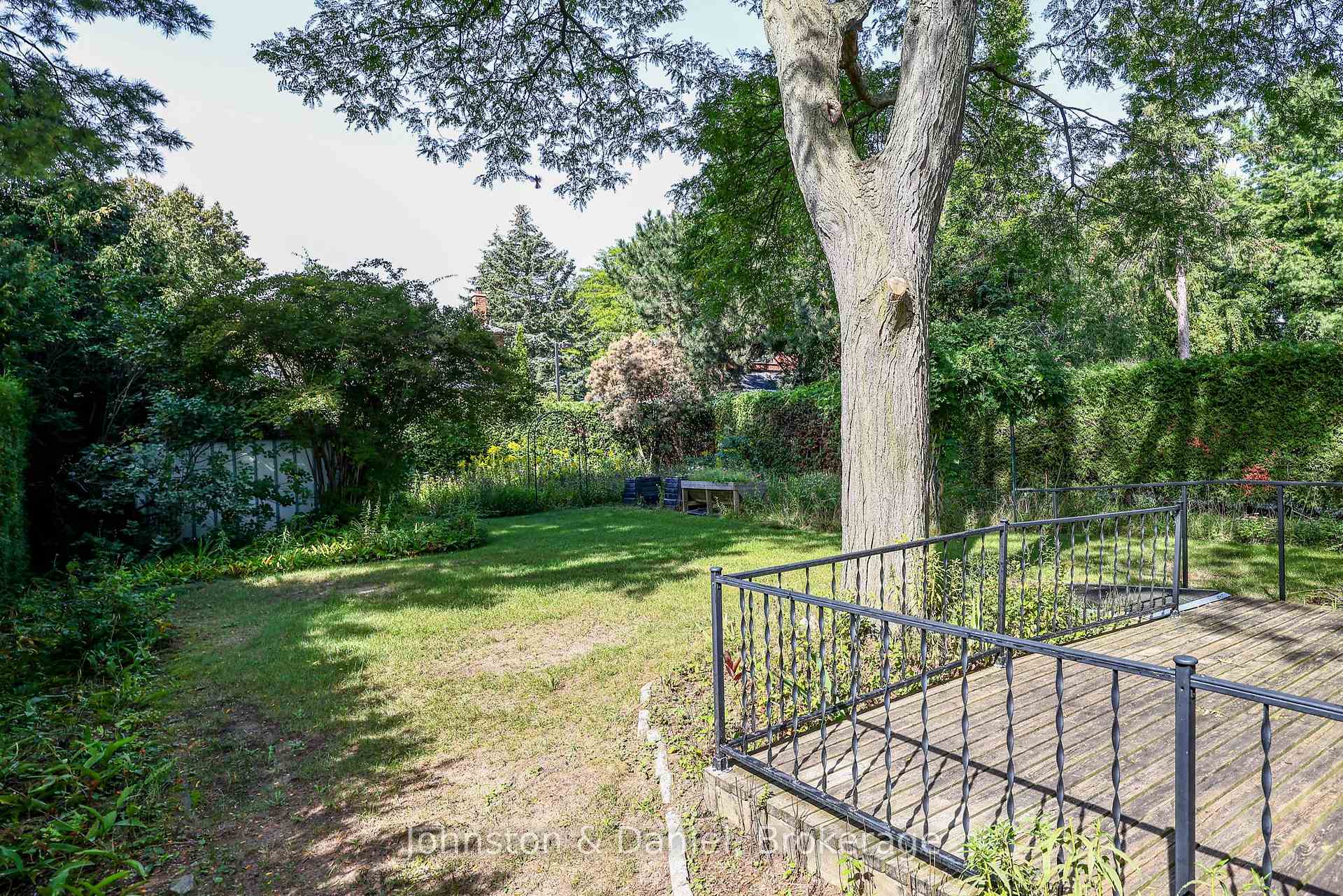 Photo 17 of 94 Watson Street, Scarborough, Highland Creek — HOMEH