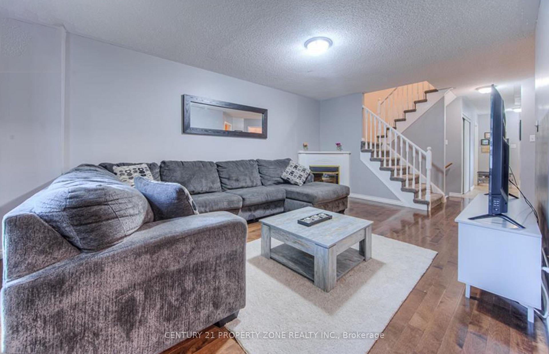Photo 6 of 124 Wheatland Drive, Cambridge, Christopher-Champlain — HOMEH