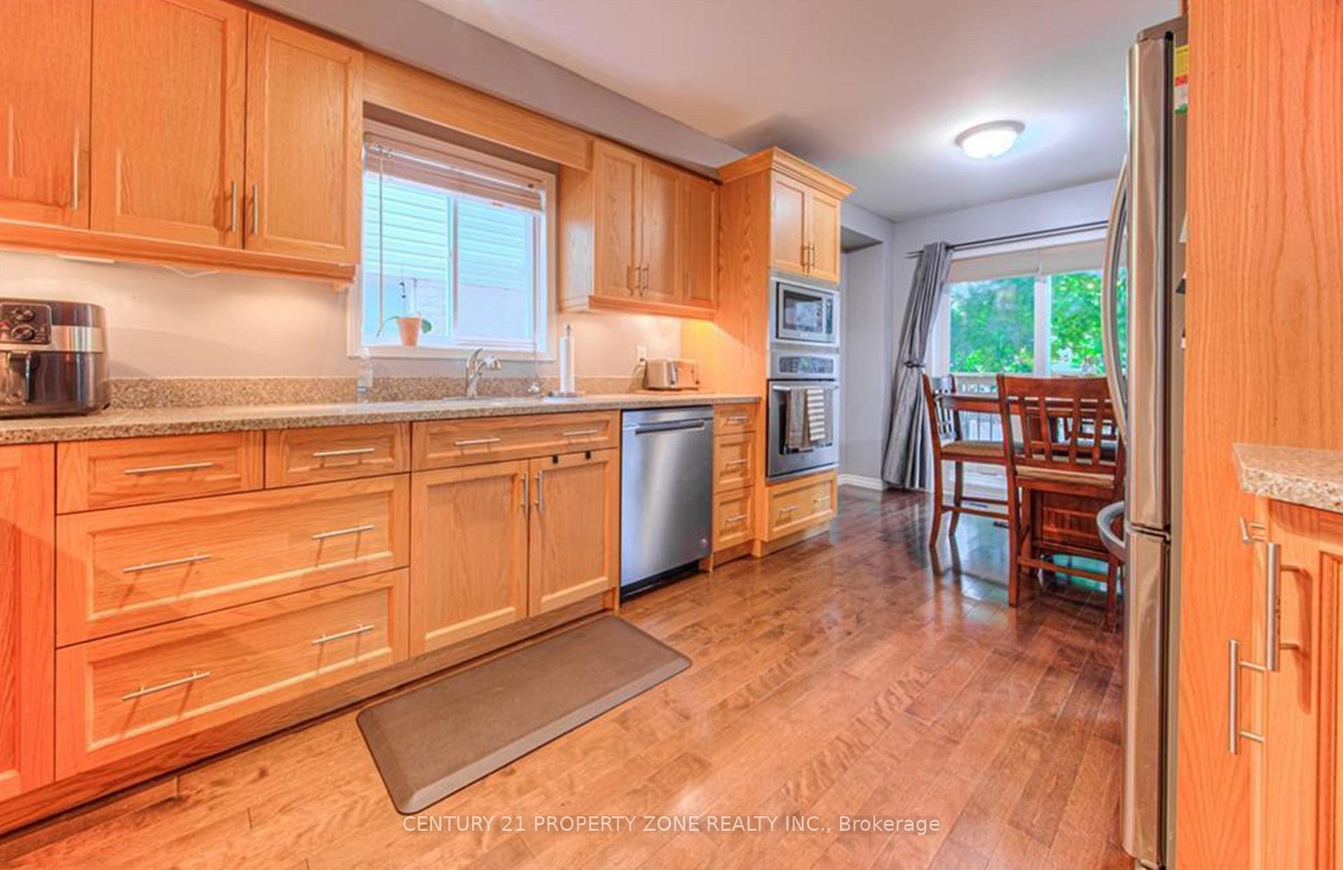 Photo 8 of 124 Wheatland Drive, Cambridge, Christopher-Champlain — HOMEH