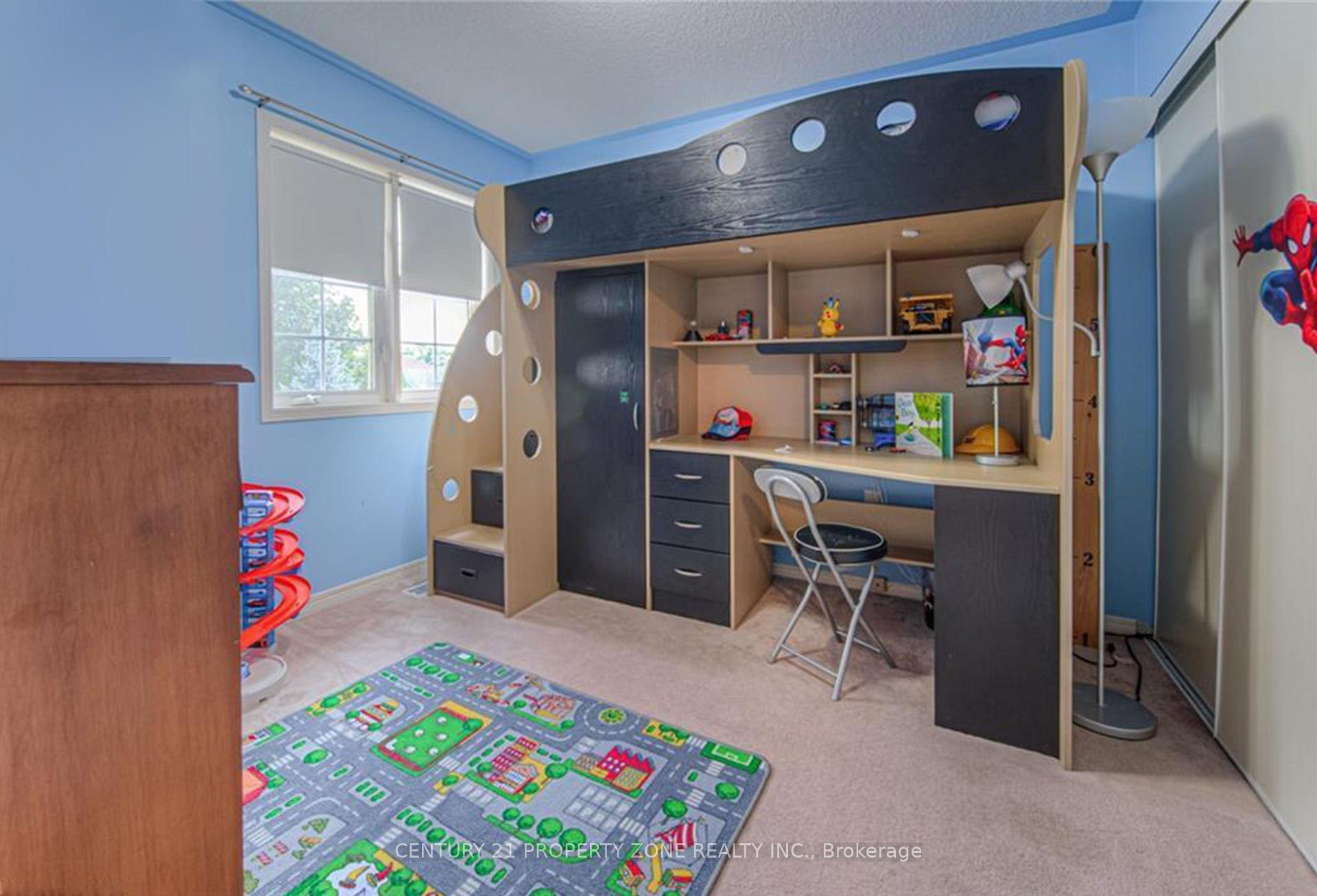 Photo 12 of 124 Wheatland Drive, Cambridge, Christopher-Champlain — HOMEH