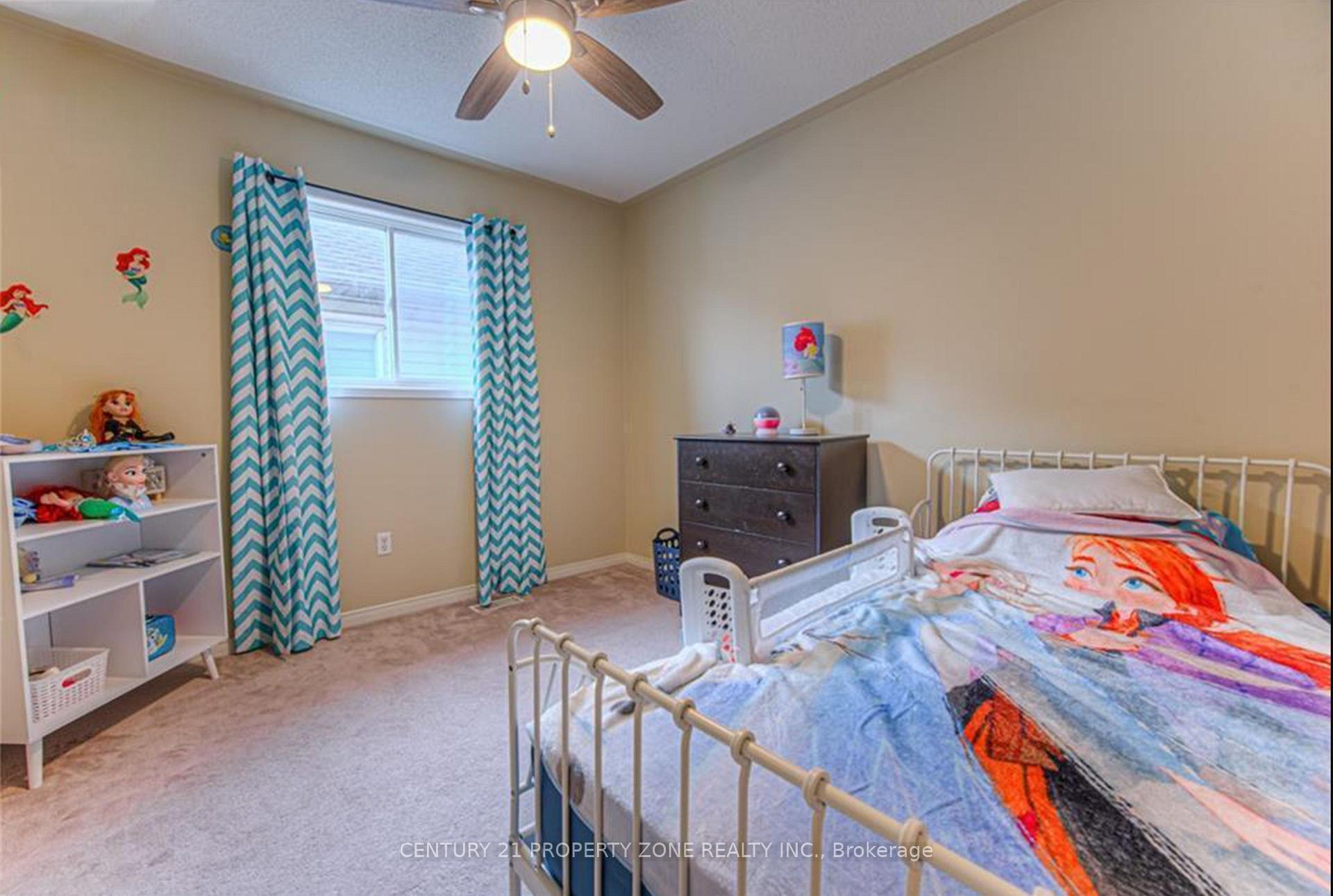 Photo 13 of 124 Wheatland Drive, Cambridge, Christopher-Champlain — HOMEH