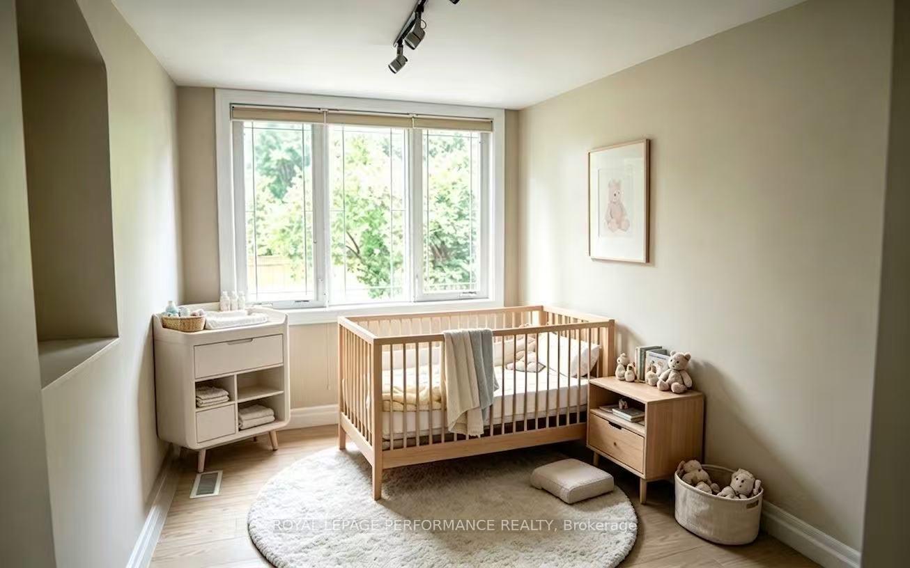 Photo 8 of 2077 Palmer Avenue, Ottawa, Alta Vista/Faircrest Heights — HOMEH