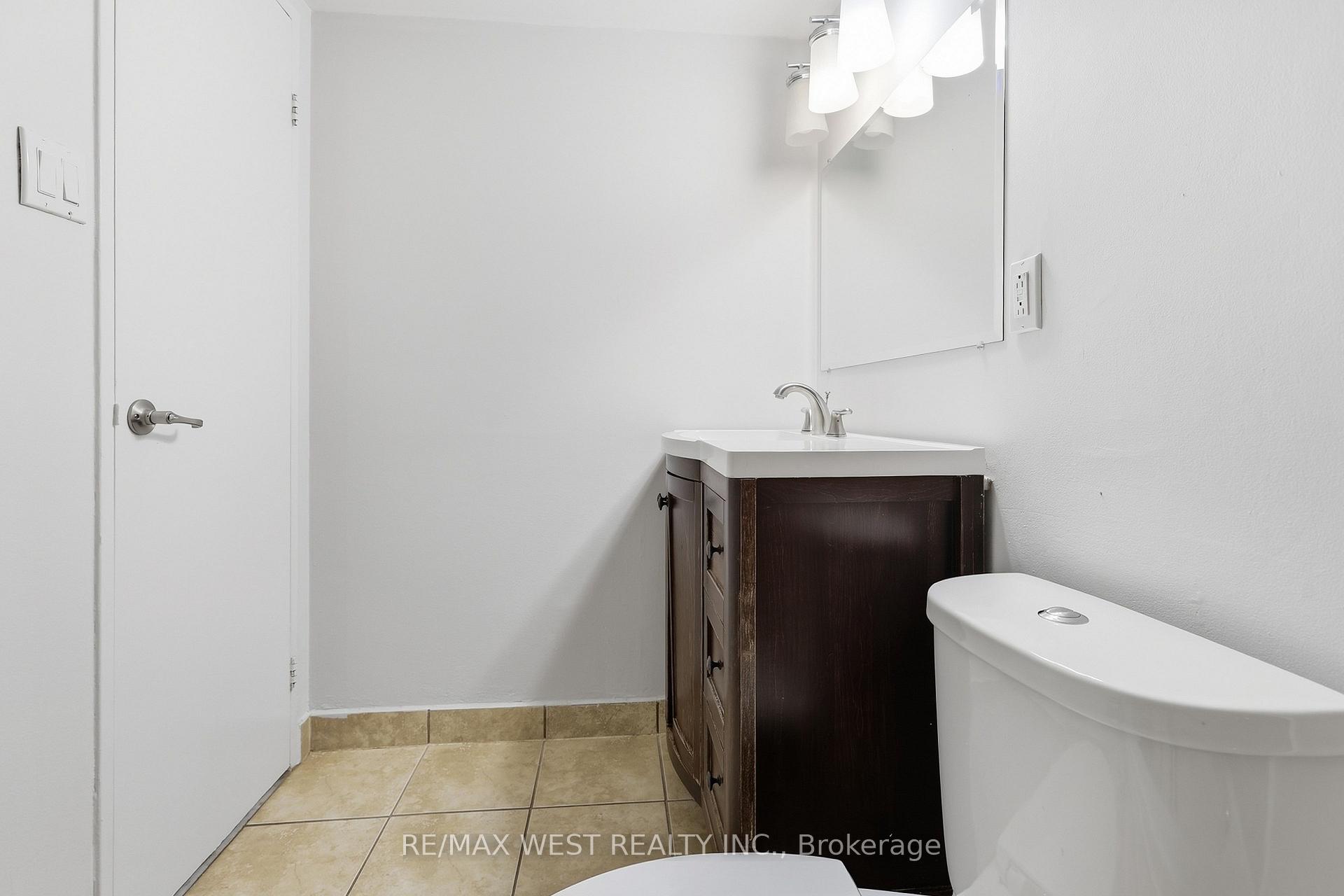 Photo 20 of Unit 302, 180 Dudley Avenue, Markham, Thornhill — HOMEH