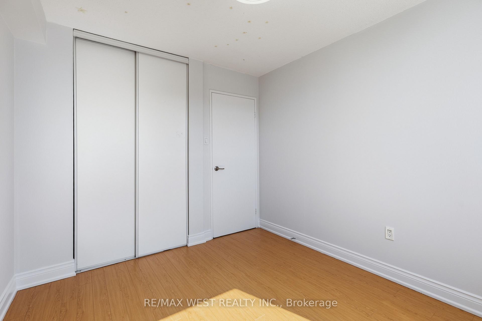 Photo 24 of Unit 302, 180 Dudley Avenue, Markham, Thornhill — HOMEH