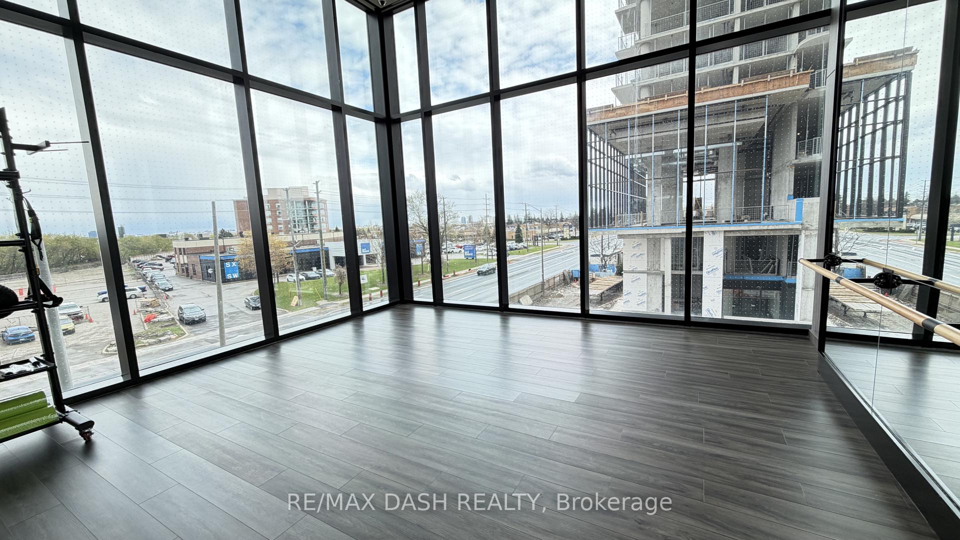 Photo 21 of Unit 3116, 6 Flavelle Trail, Vaughan, Steeles West Industrial — HOMEH