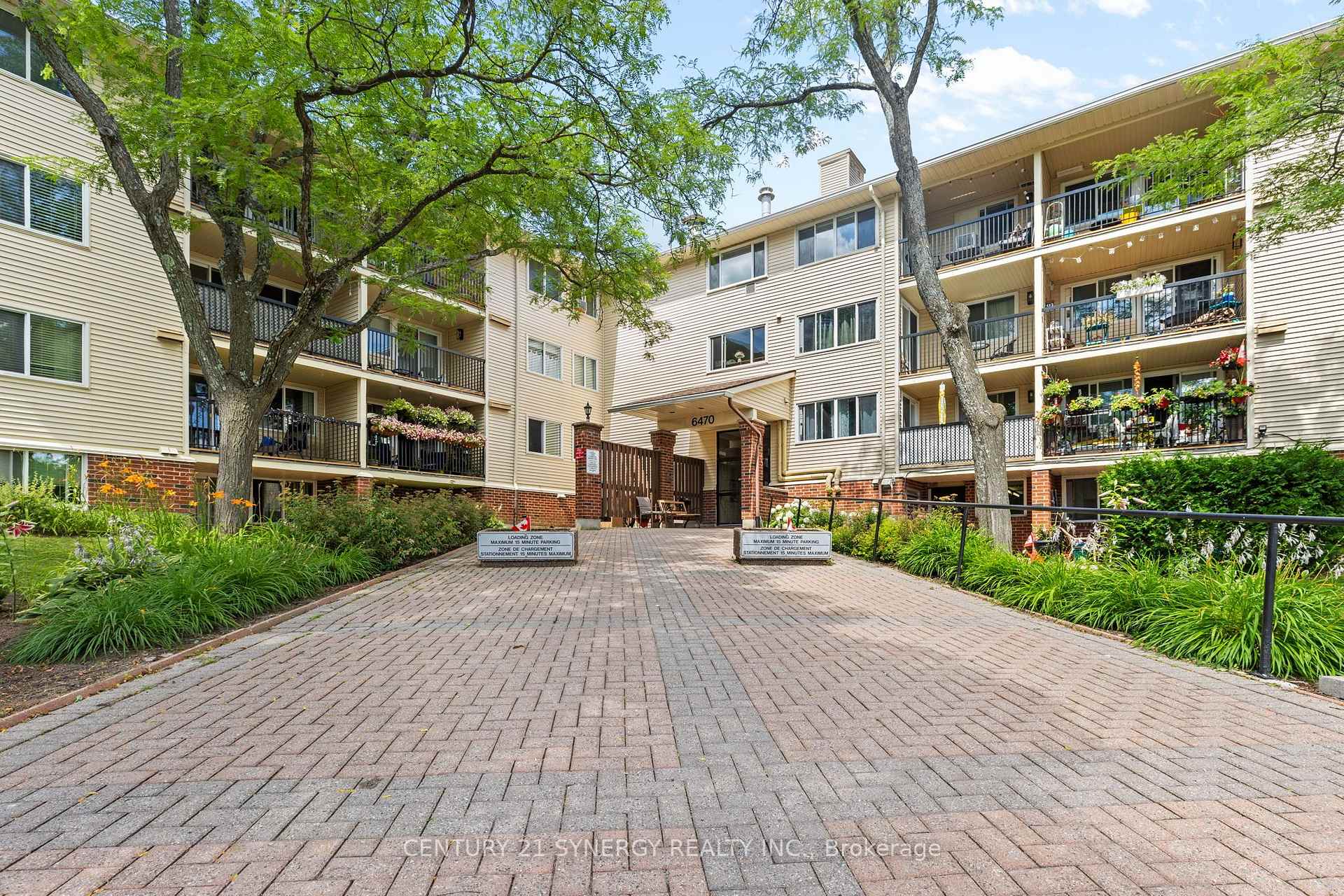 Photo 2 of Unit 412, 6470 Bilberry Drive, Ottawa, Orleans Wood — HOMEH