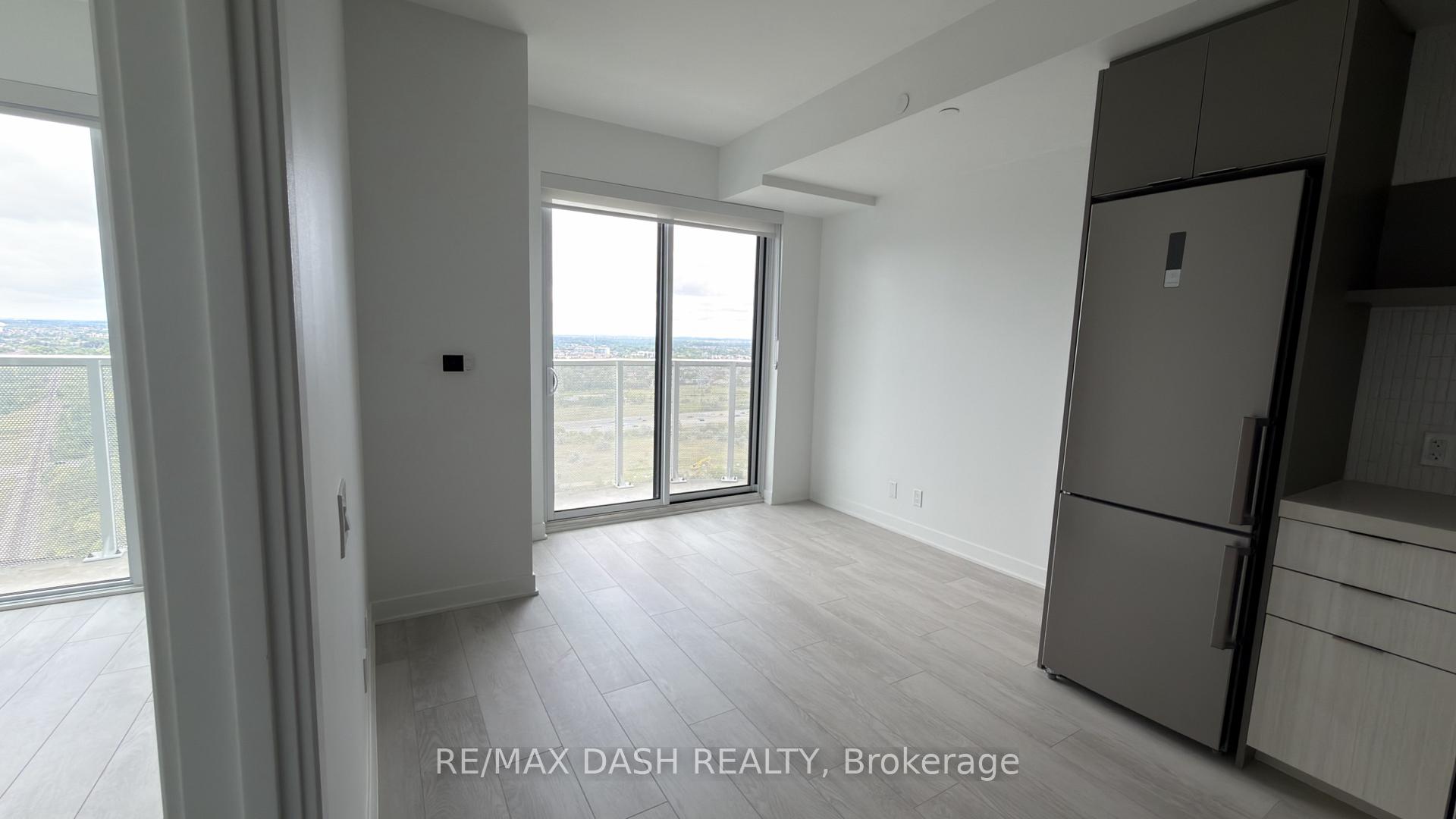 Photo 19 of Unit 2319, 6 Flavelle Trail, Vaughan, Steeles West Industrial — HOMEH