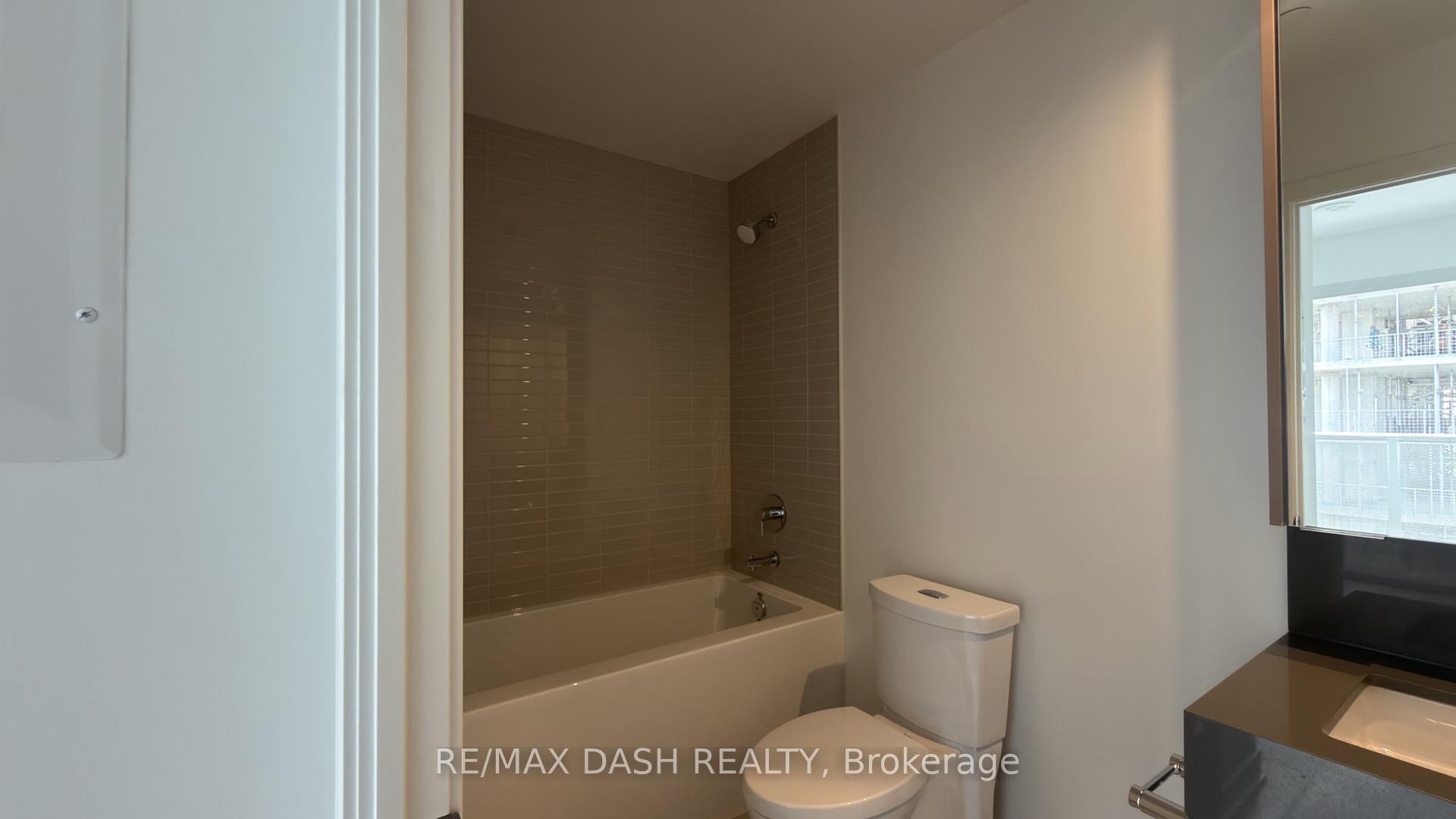 Photo 12 of Unit 2813, 6 Flavelle Trail, Vaughan, Steeles West Industrial — HOMEH