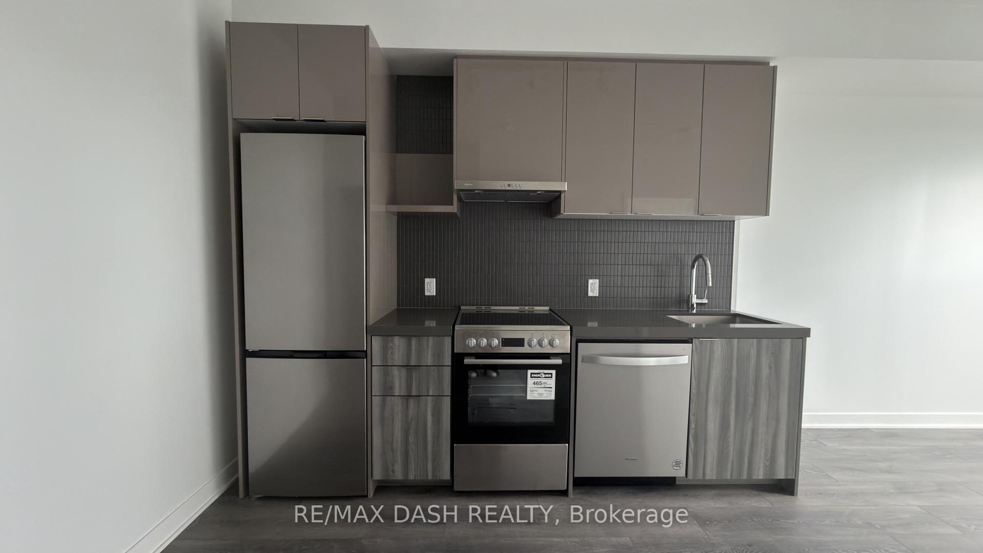 Photo 16 of Unit 2813, 6 Flavelle Trail, Vaughan, Steeles West Industrial — HOMEH