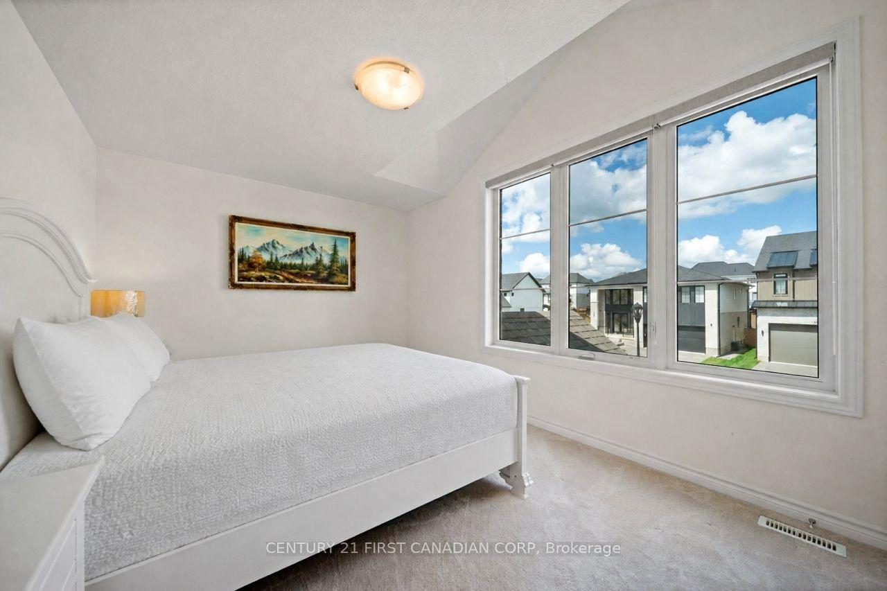 Photo 27 of 1654 Upper West Avenue, London, South B — HOMEH