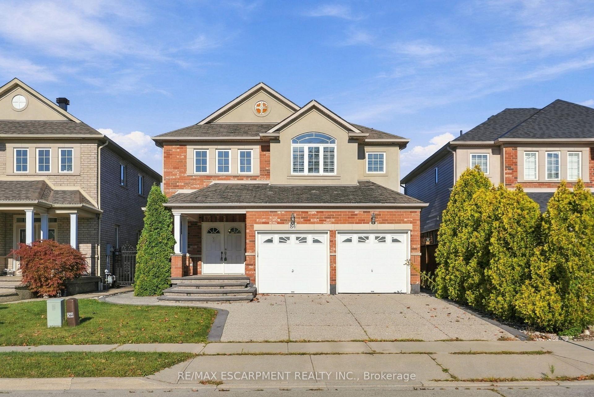 Photo 2 of 84 Deerborn Drive, Hamilton, Thorner — HOMEH