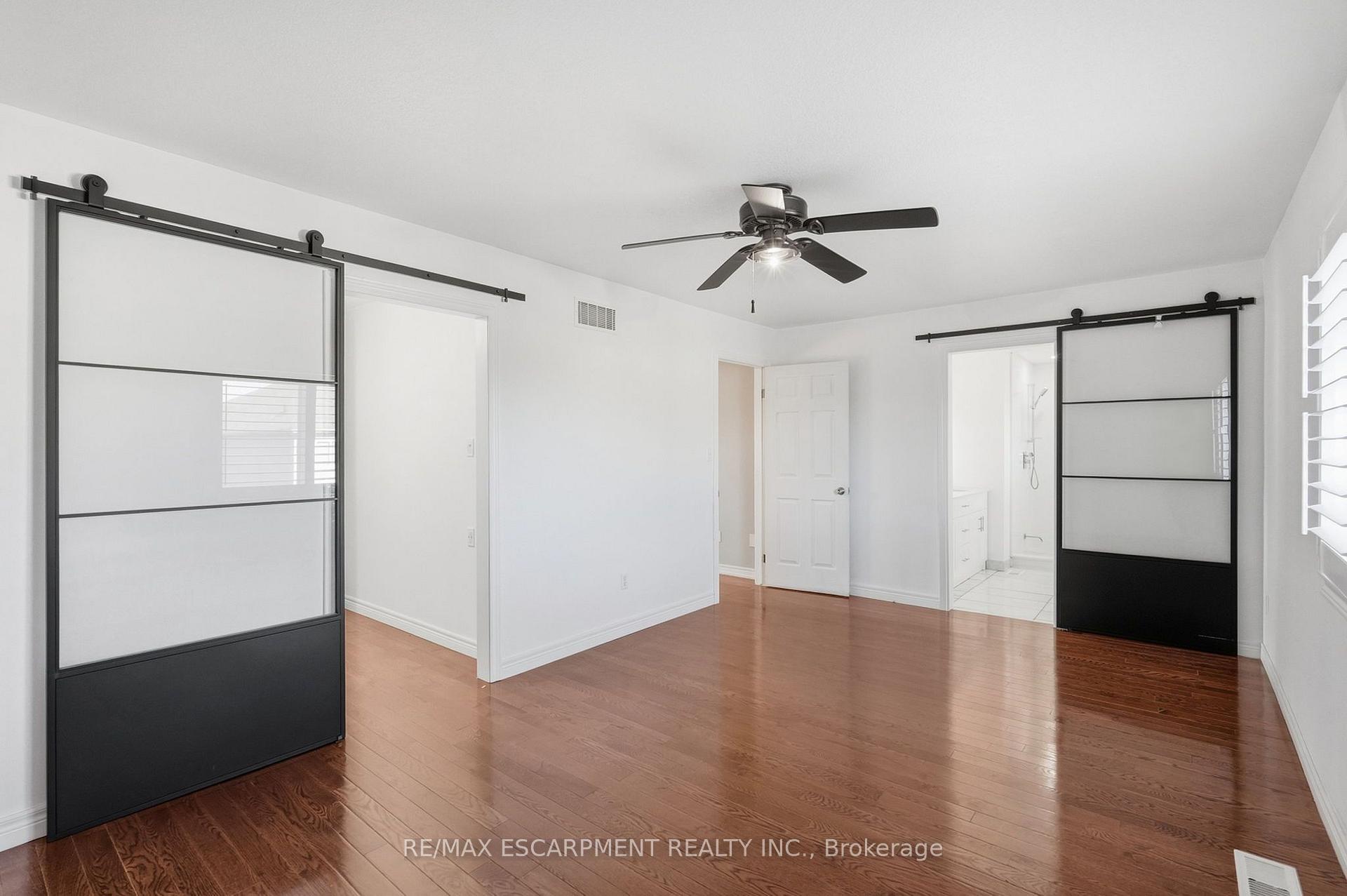 Photo 22 of 84 Deerborn Drive, Hamilton, Thorner — HOMEH