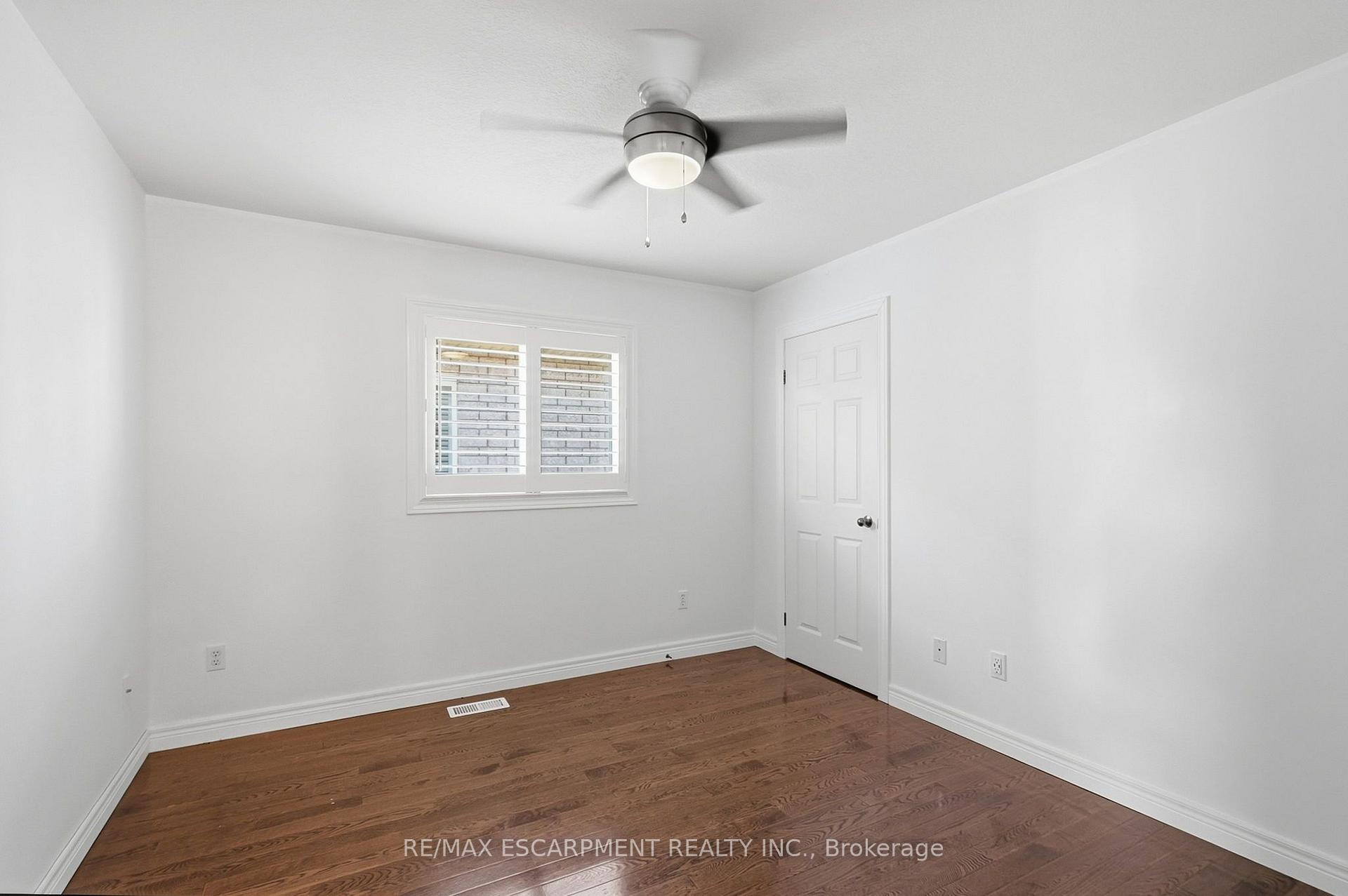 Photo 29 of 84 Deerborn Drive, Hamilton, Thorner — HOMEH
