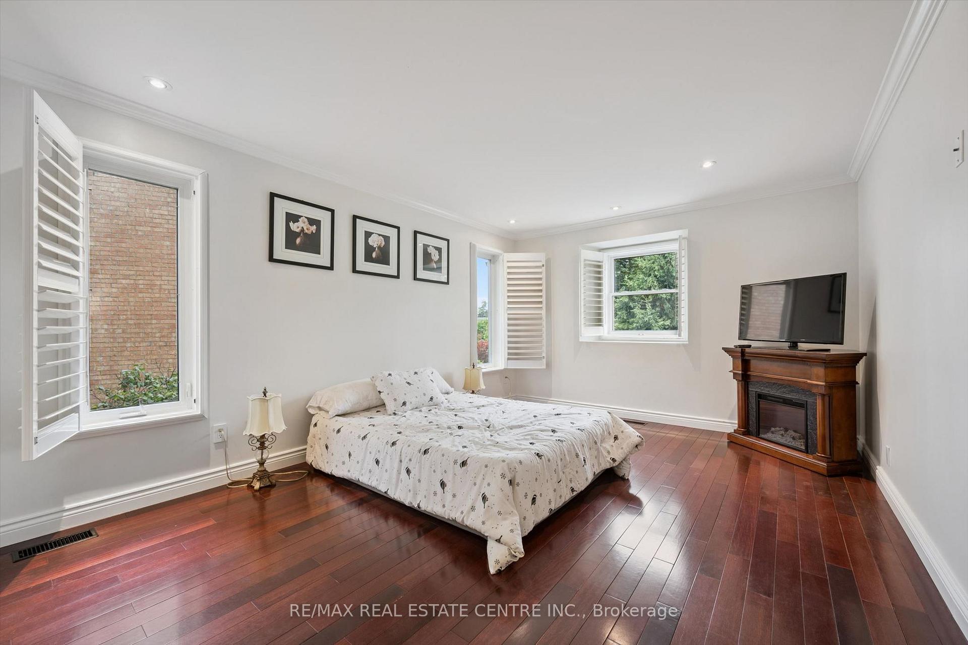 Photo 14 of 21 Tinatawa Court, Kitchener, Centreville Chicopee — HOMEH