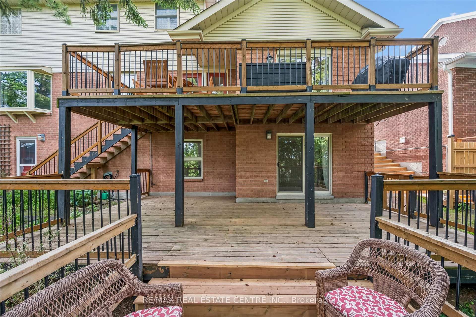 Photo 36 of 21 Tinatawa Court, Kitchener, Centreville Chicopee — HOMEH