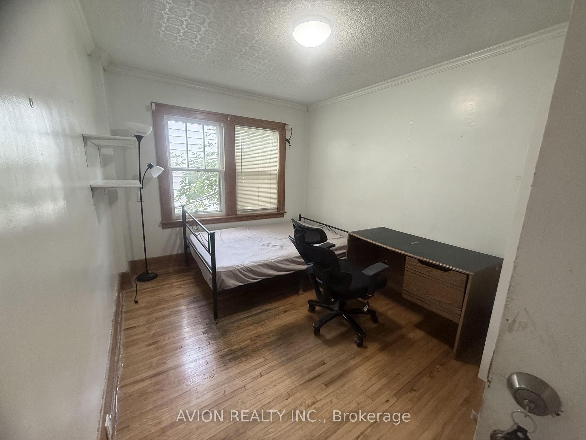 Photo 10 of 412 Partington Avenue, Windsor — HOMEH