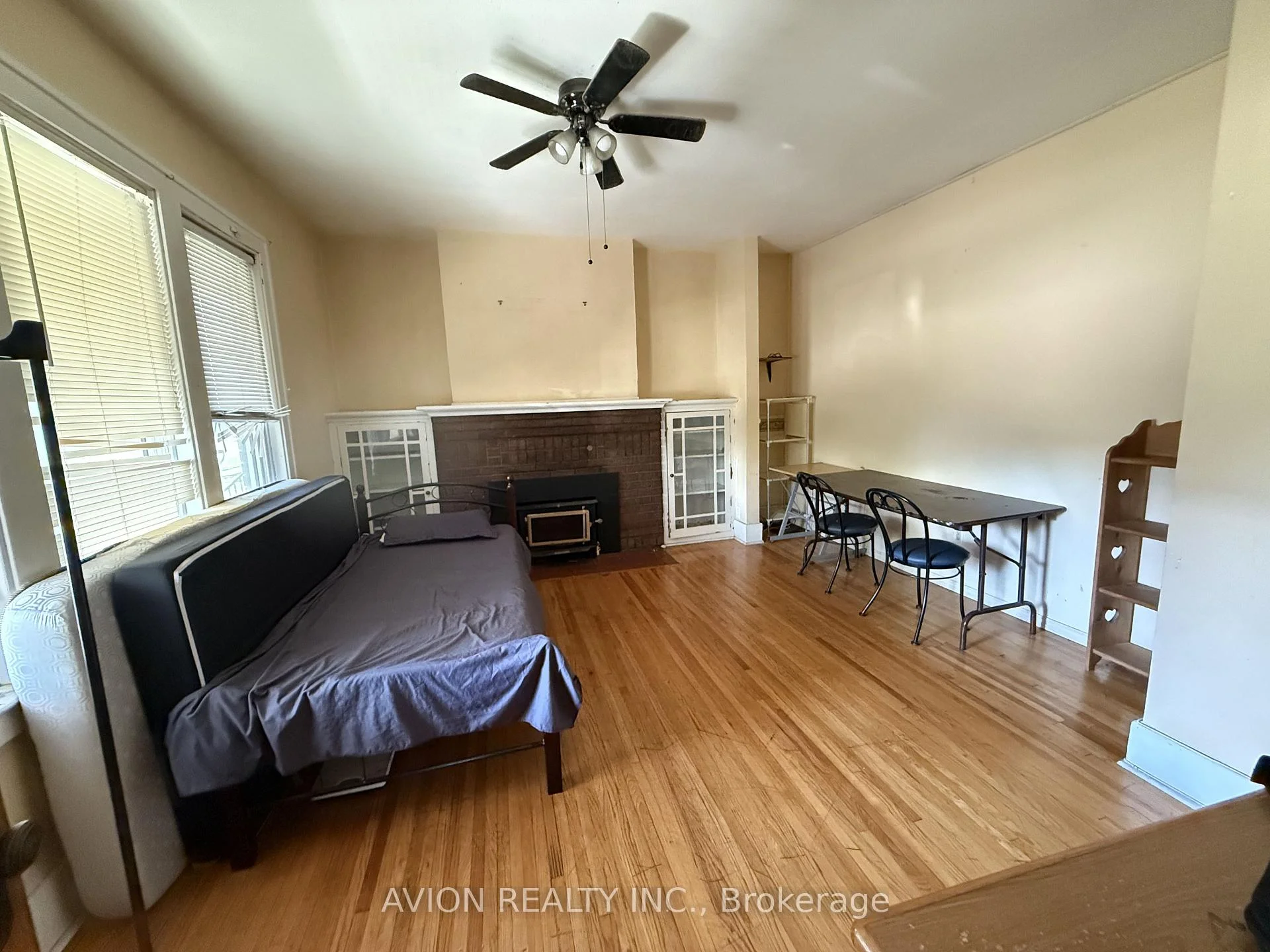 Photo 12 of 412 Partington Avenue, Windsor — HOMEH