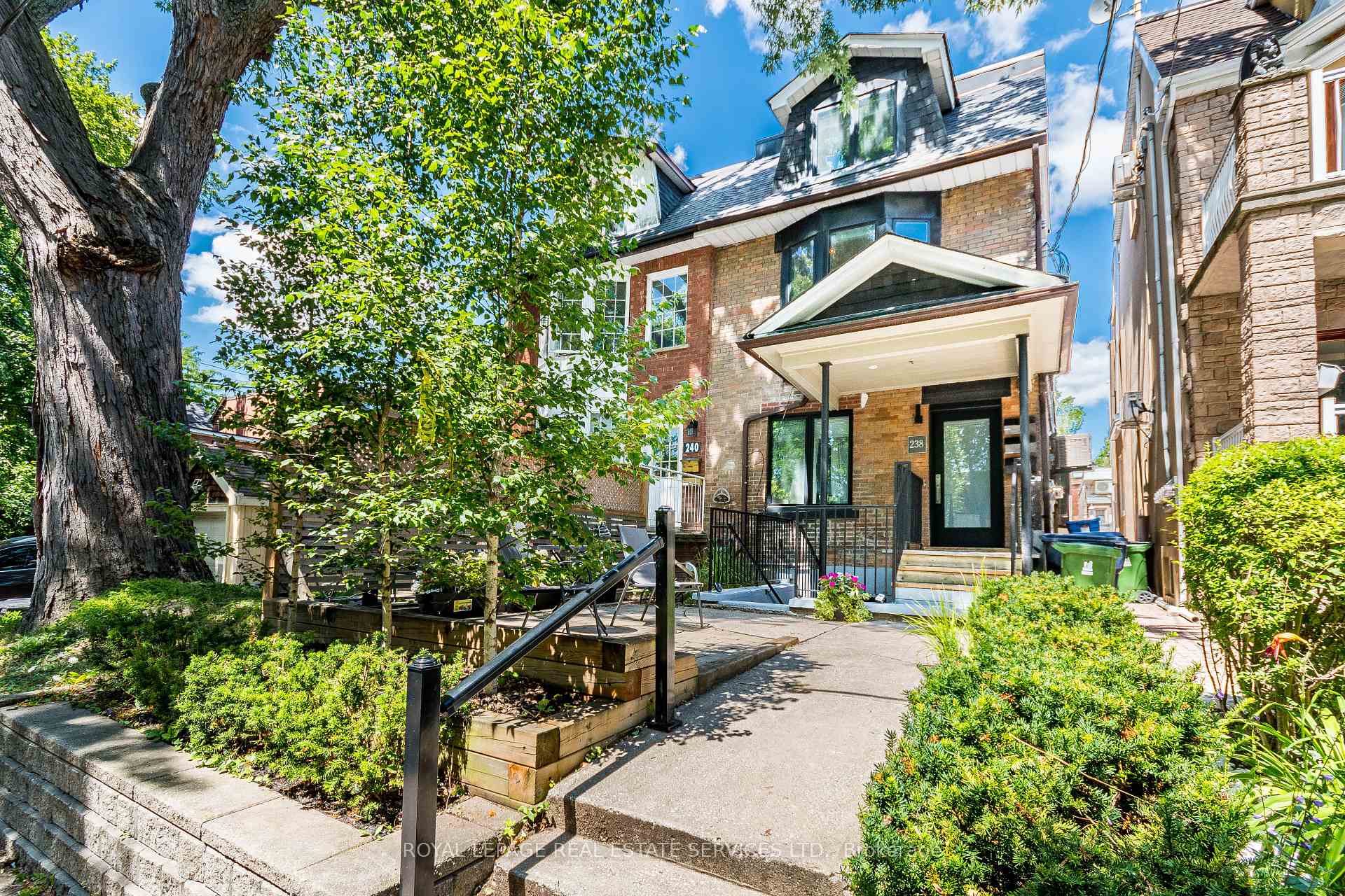 Photo 1 of 238 Garden Avenue, Toronto, High Park-Swansea — HOMEH