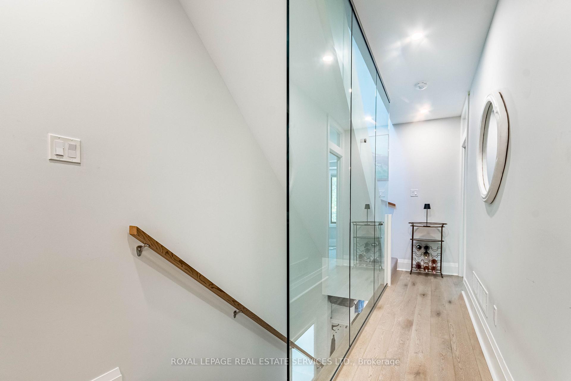 Photo 17 of 238 Garden Avenue, Toronto, High Park-Swansea — HOMEH