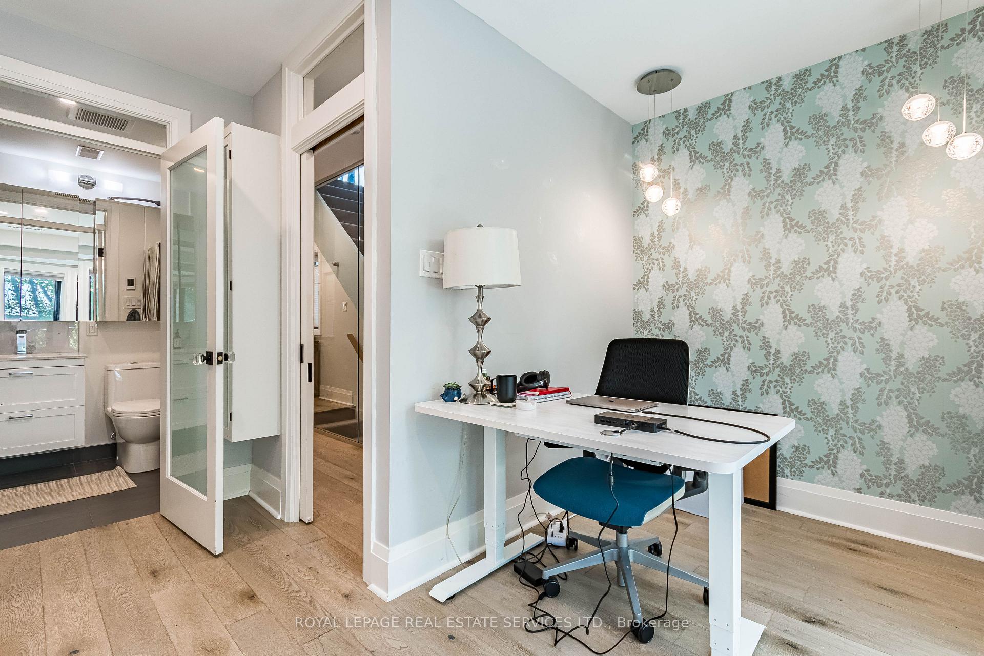 Photo 18 of 238 Garden Avenue, Toronto, High Park-Swansea — HOMEH