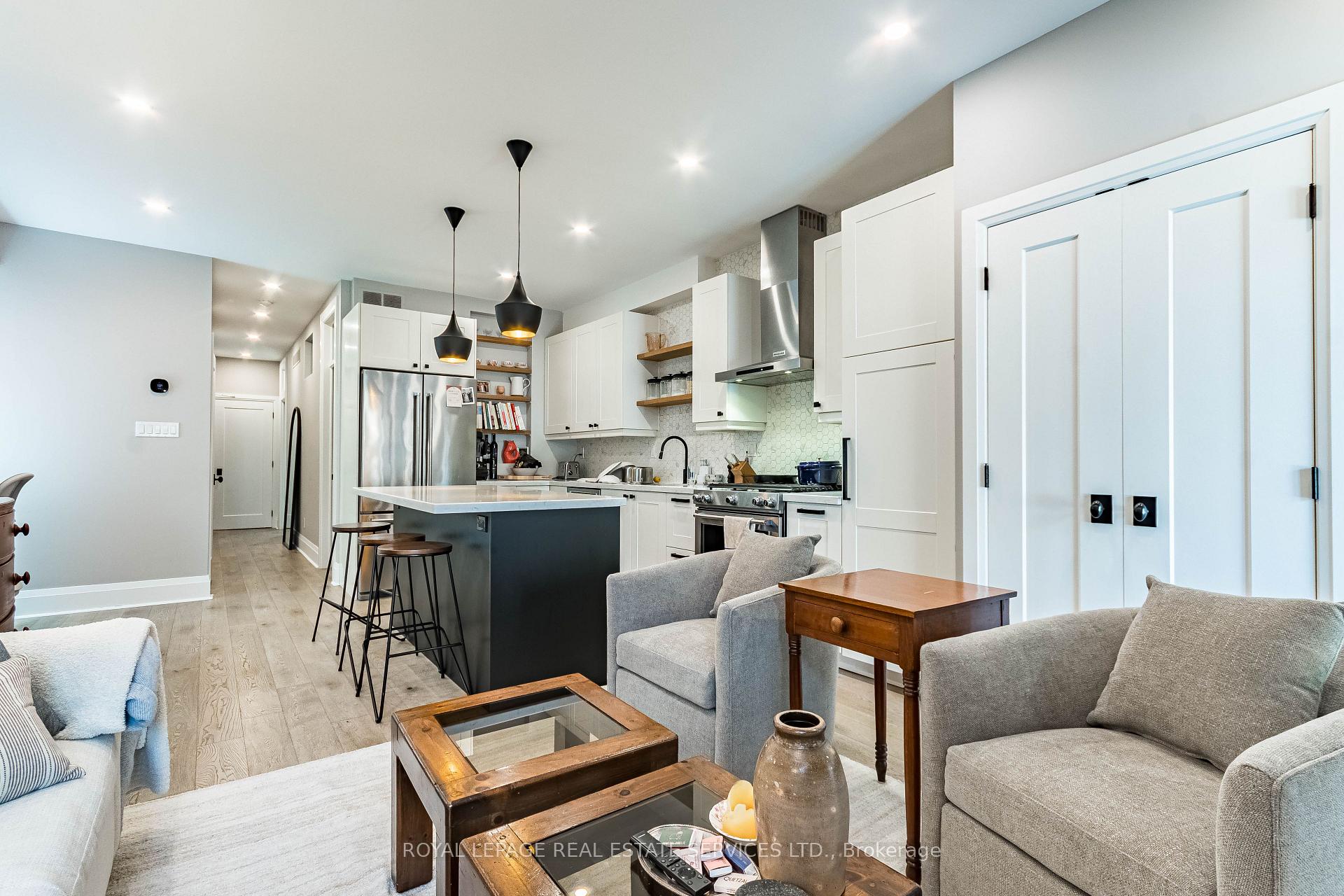 Photo 26 of 238 Garden Avenue, Toronto, High Park-Swansea — HOMEH