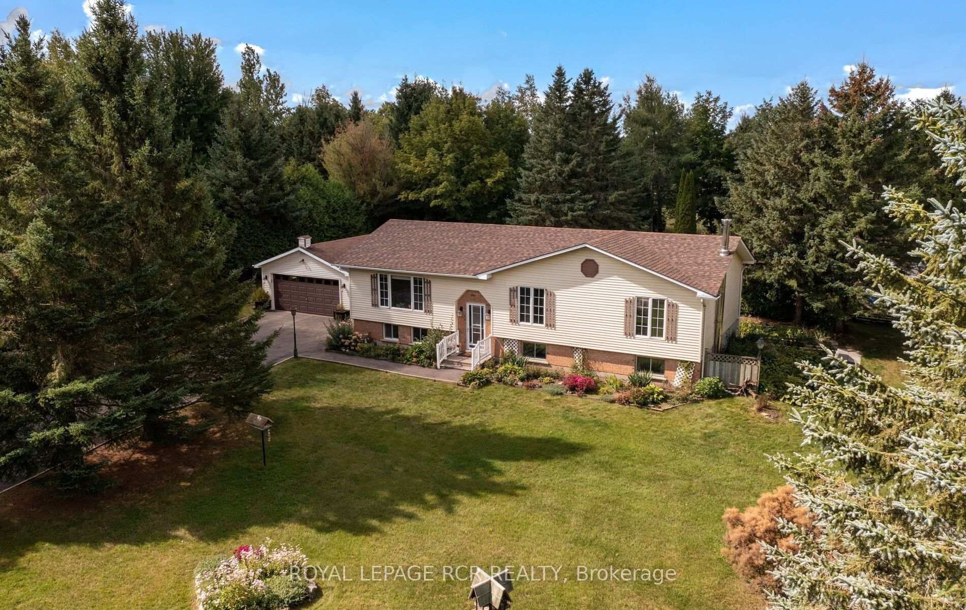 Photo of 674066 Hurontario Street