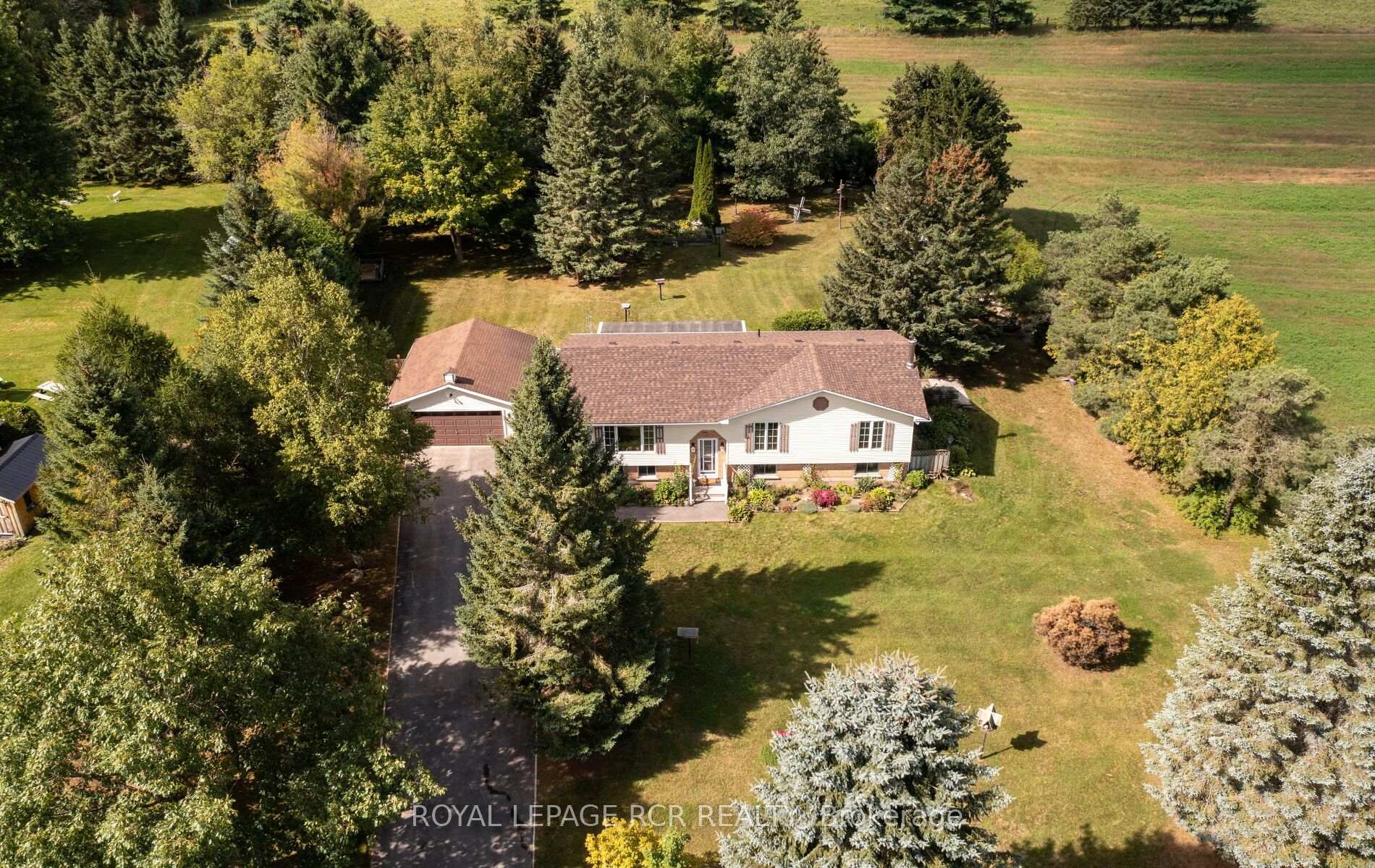 Photo 3 of 674066 Hurontario Street, Mono, Rural Mono — HOMEH