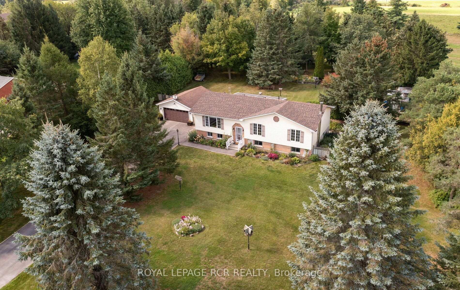 Photo 4 of 674066 Hurontario Street, Mono, Rural Mono — HOMEH