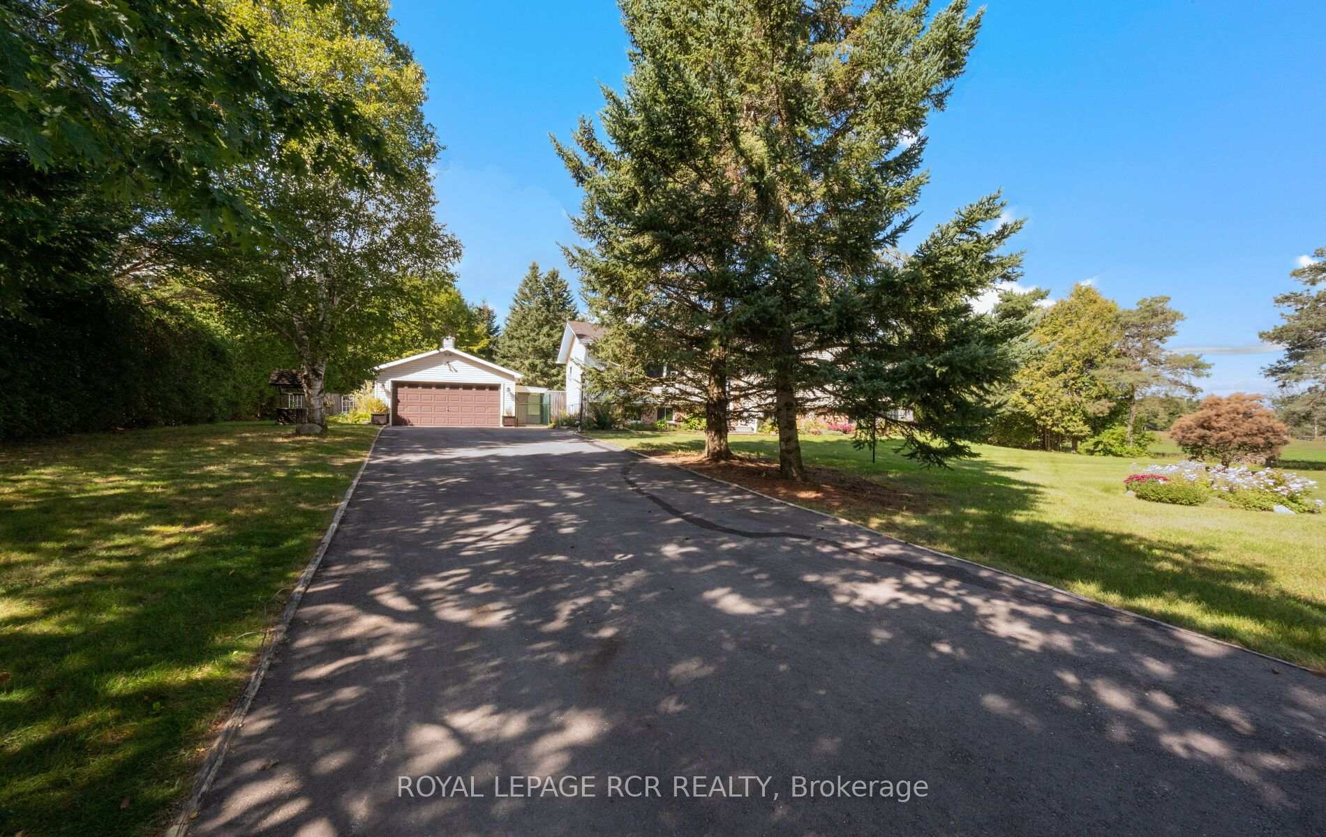 Photo 6 of 674066 Hurontario Street, Mono, Rural Mono — HOMEH