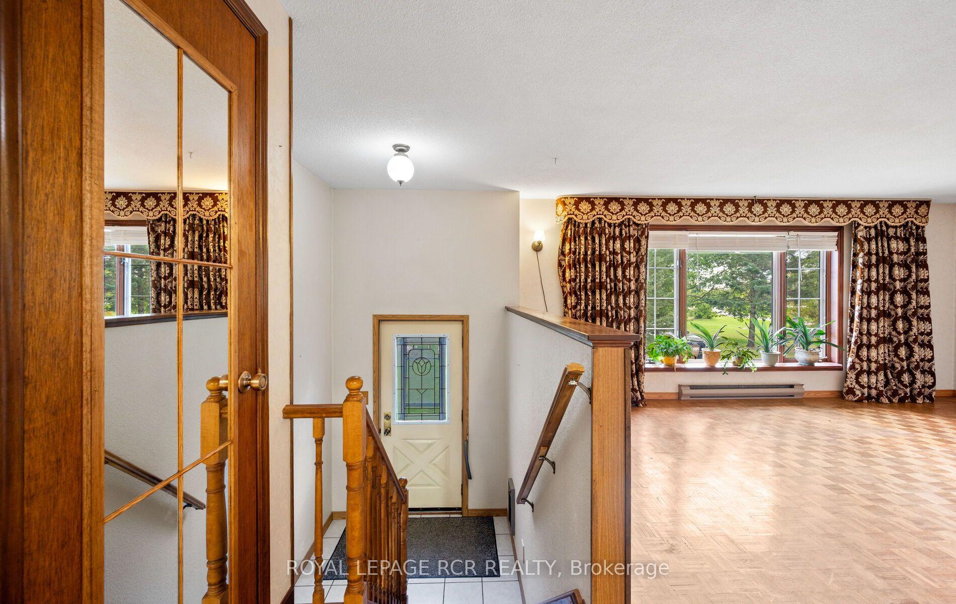 Photo 9 of 674066 Hurontario Street, Mono, Rural Mono — HOMEH
