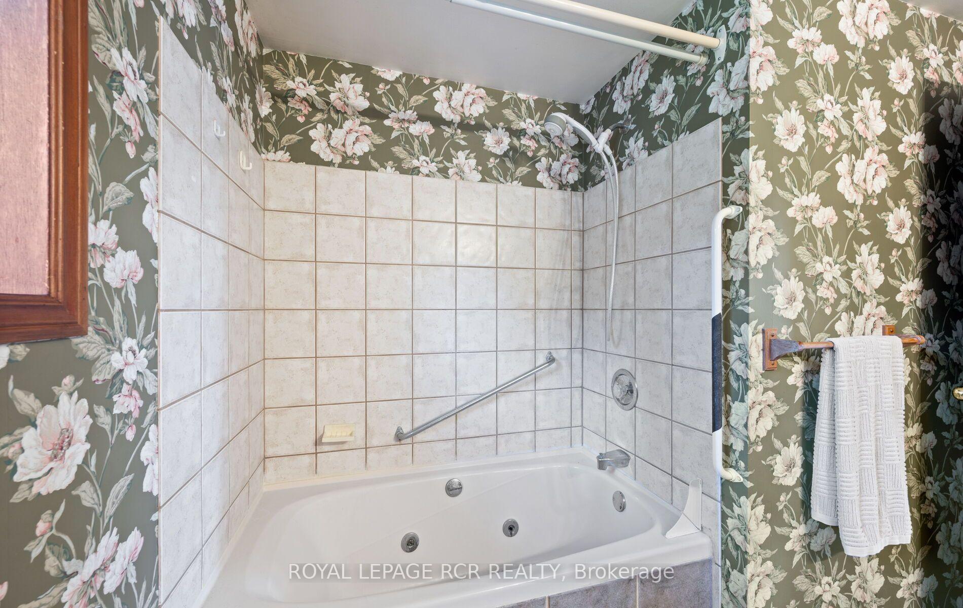 Photo 22 of 674066 Hurontario Street, Mono, Rural Mono — HOMEH