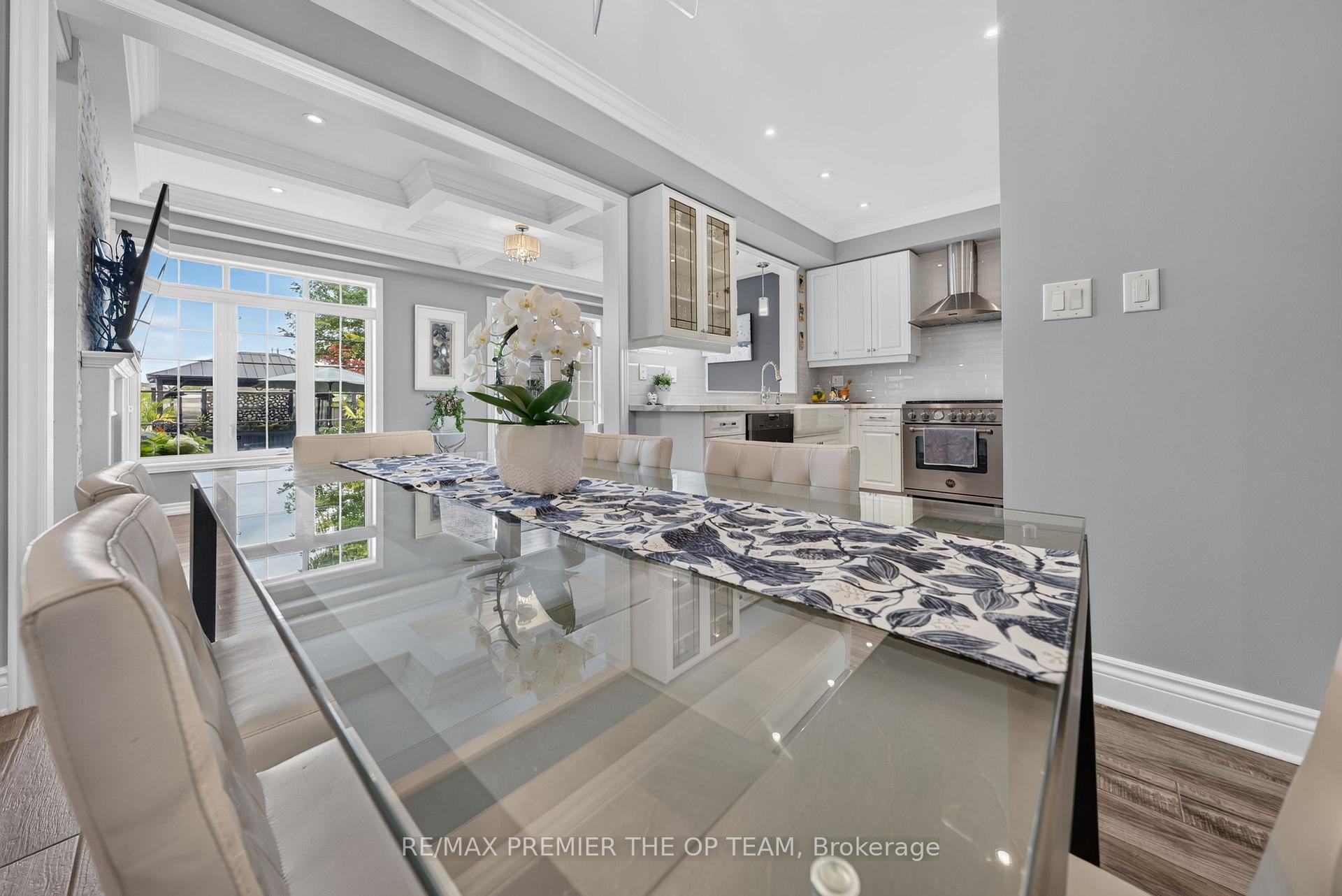 Photo 7 of 3 Sedgewick Place, Vaughan, Vellore Village — HOMEH