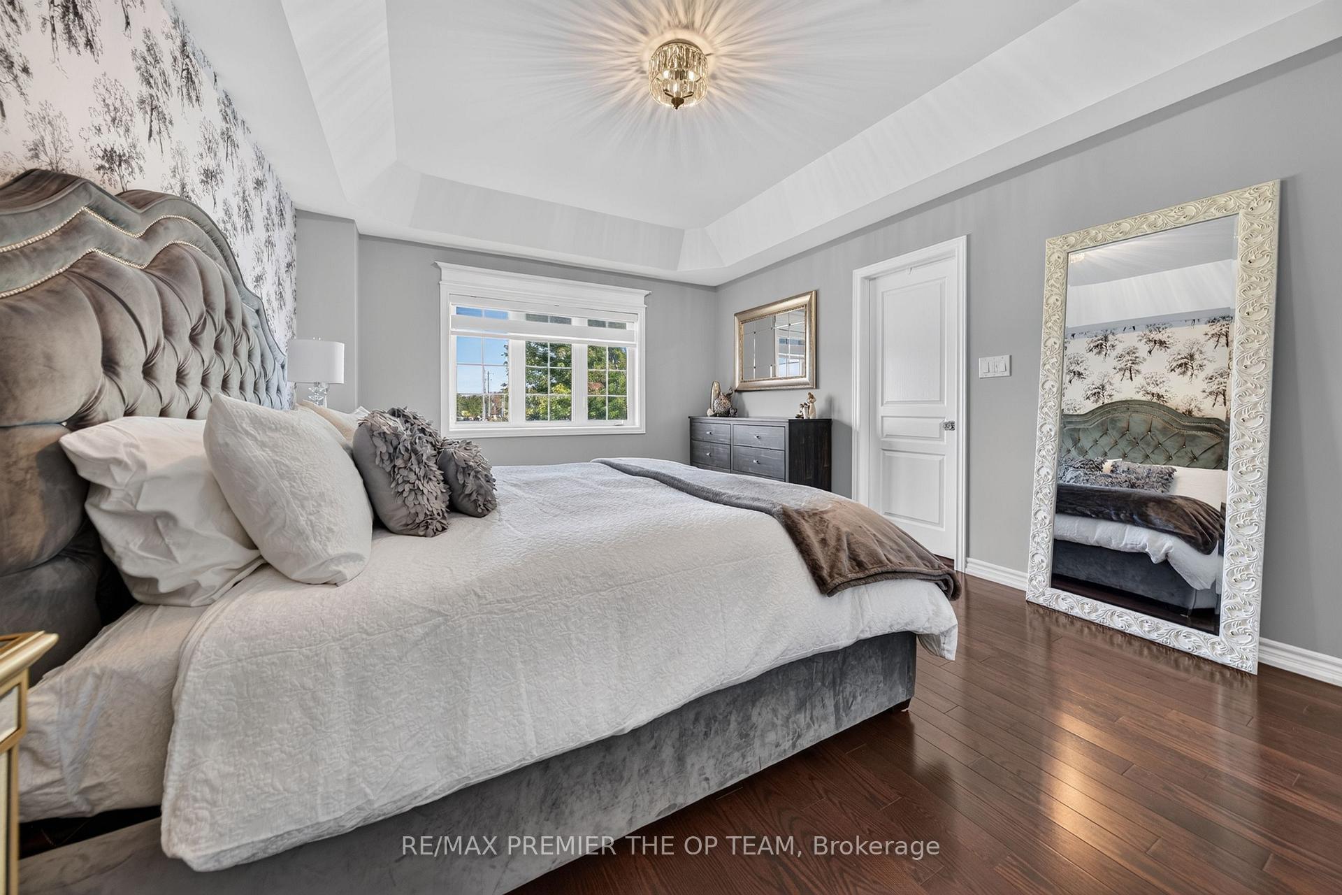 Photo 15 of 3 Sedgewick Place, Vaughan, Vellore Village — HOMEH