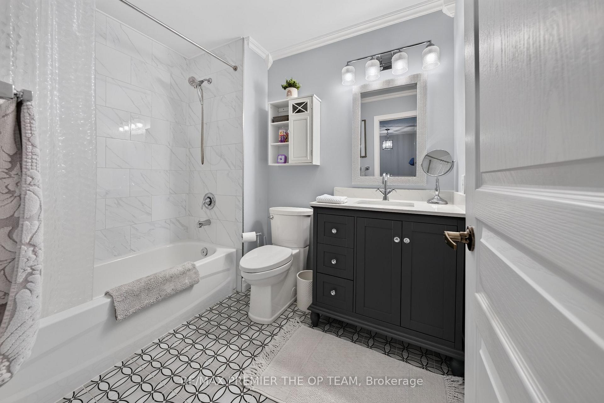 Photo 28 of 3 Sedgewick Place, Vaughan, Vellore Village — HOMEH