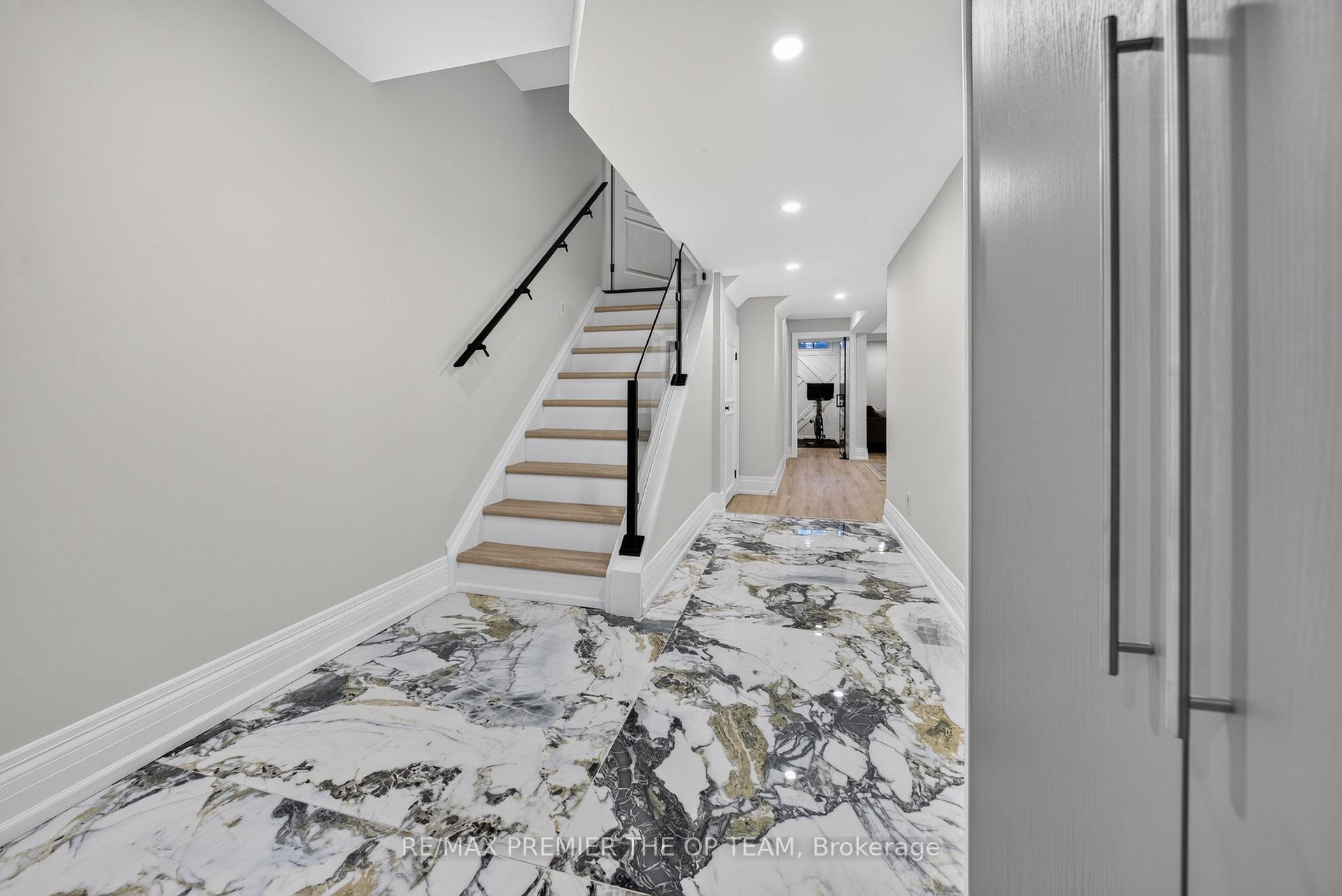 Photo 29 of 3 Sedgewick Place, Vaughan, Vellore Village — HOMEH