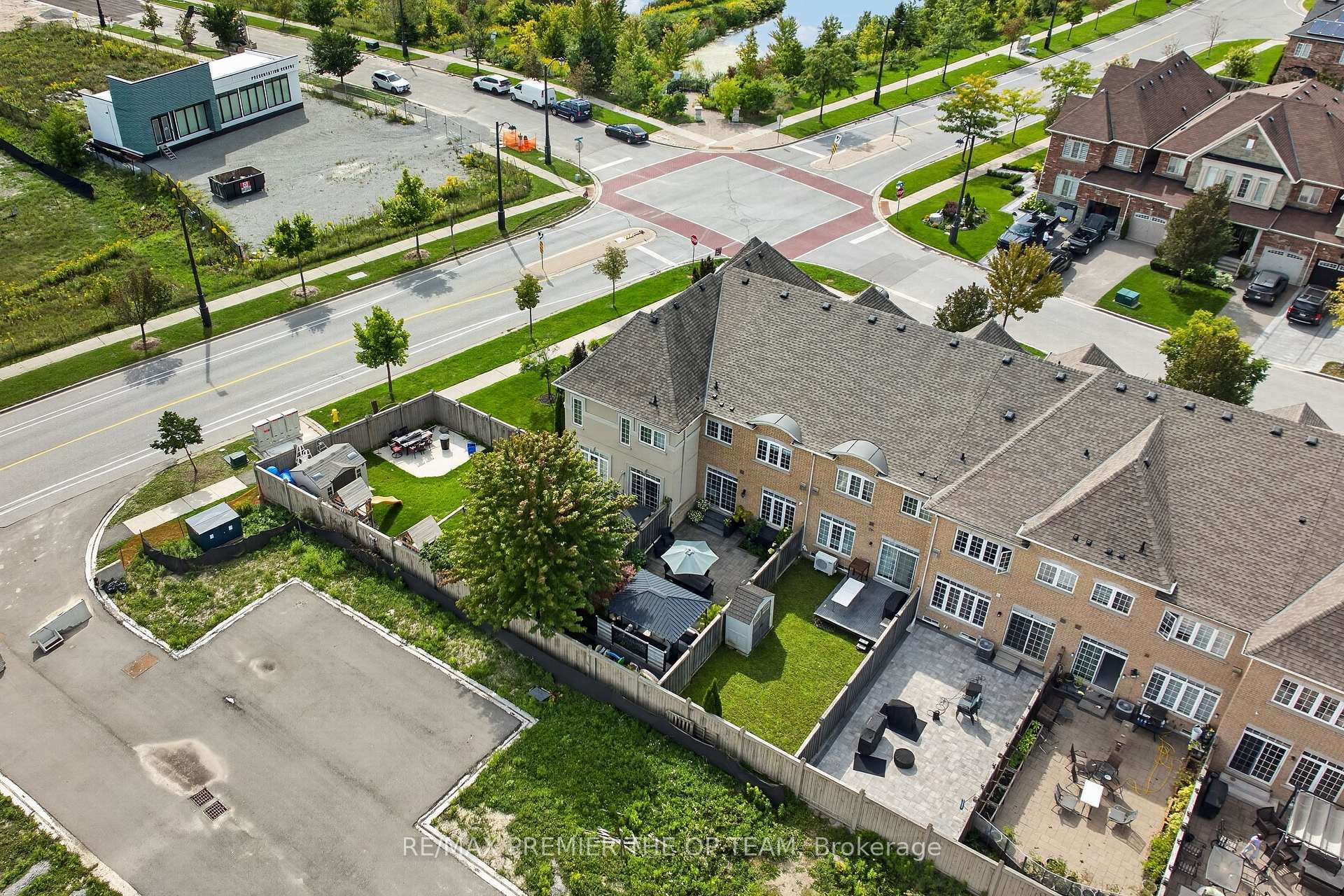 Photo 42 of 3 Sedgewick Place, Vaughan, Vellore Village — HOMEH