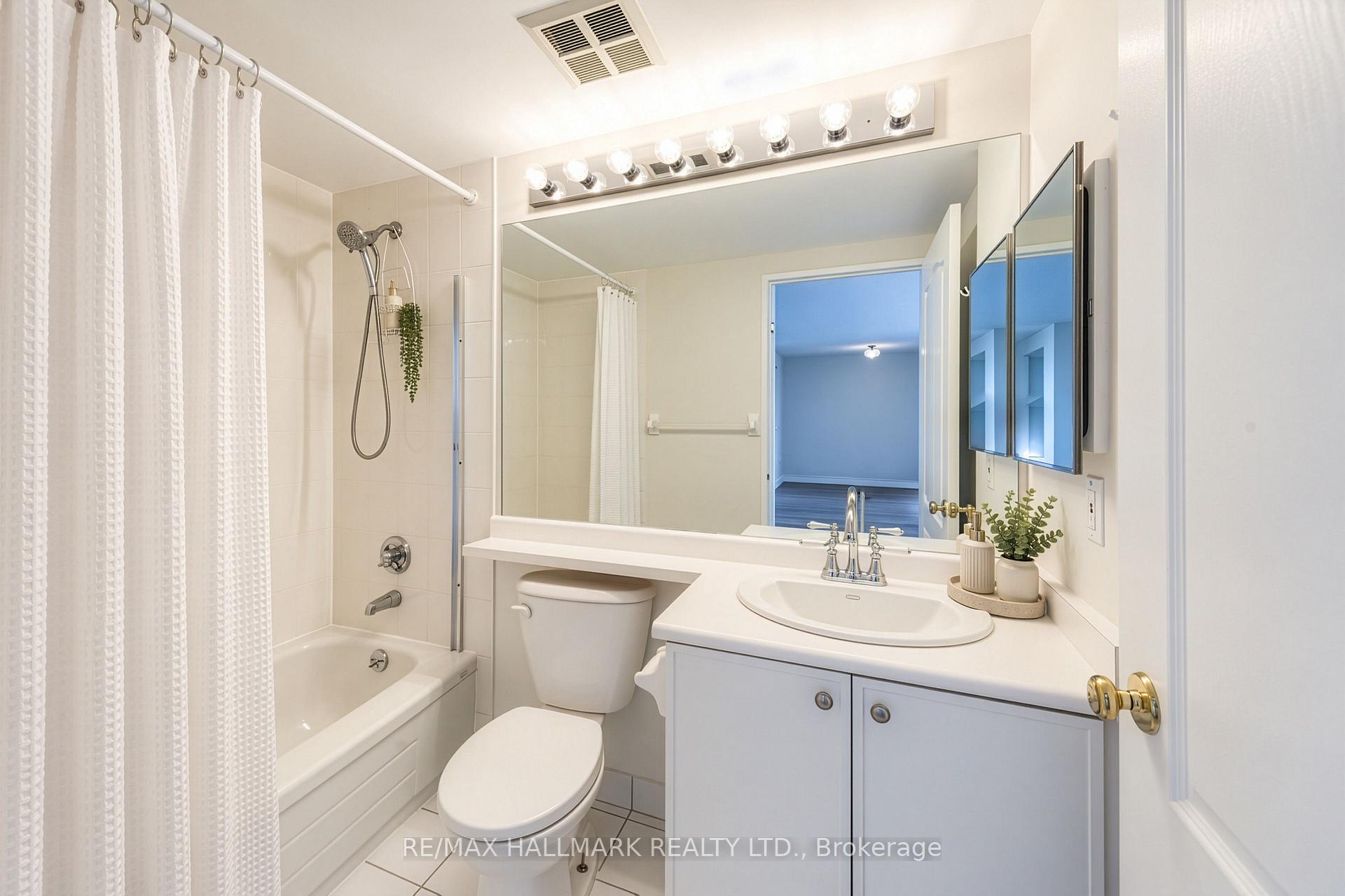 Photo 13 of Unit Ph91, 1 Greystone Walk Drive, Scarborough, Kennedy Park — HOMEH