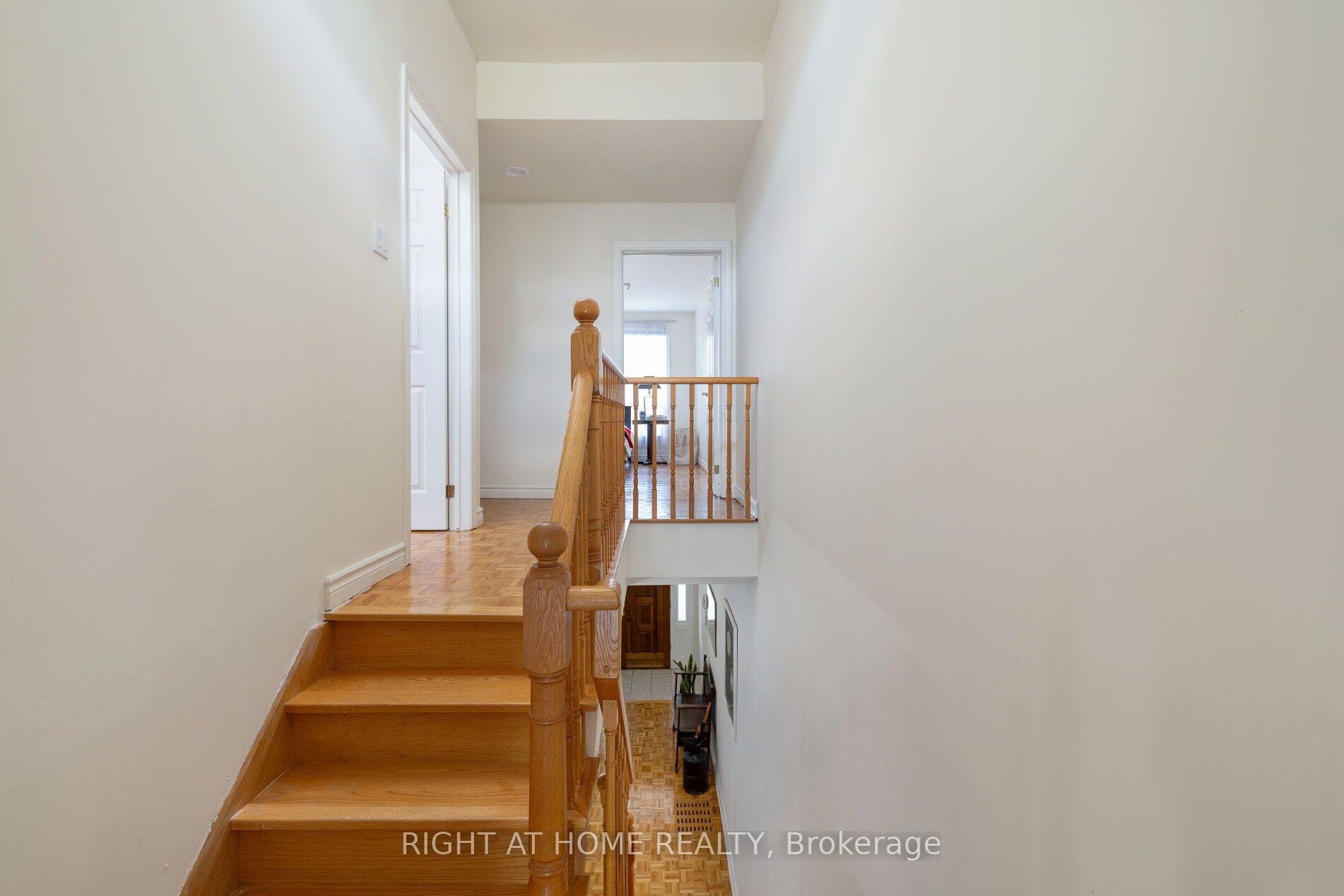 Photo 27 of 239 Seaton Street, Toronto, Moss Park — HOMEH