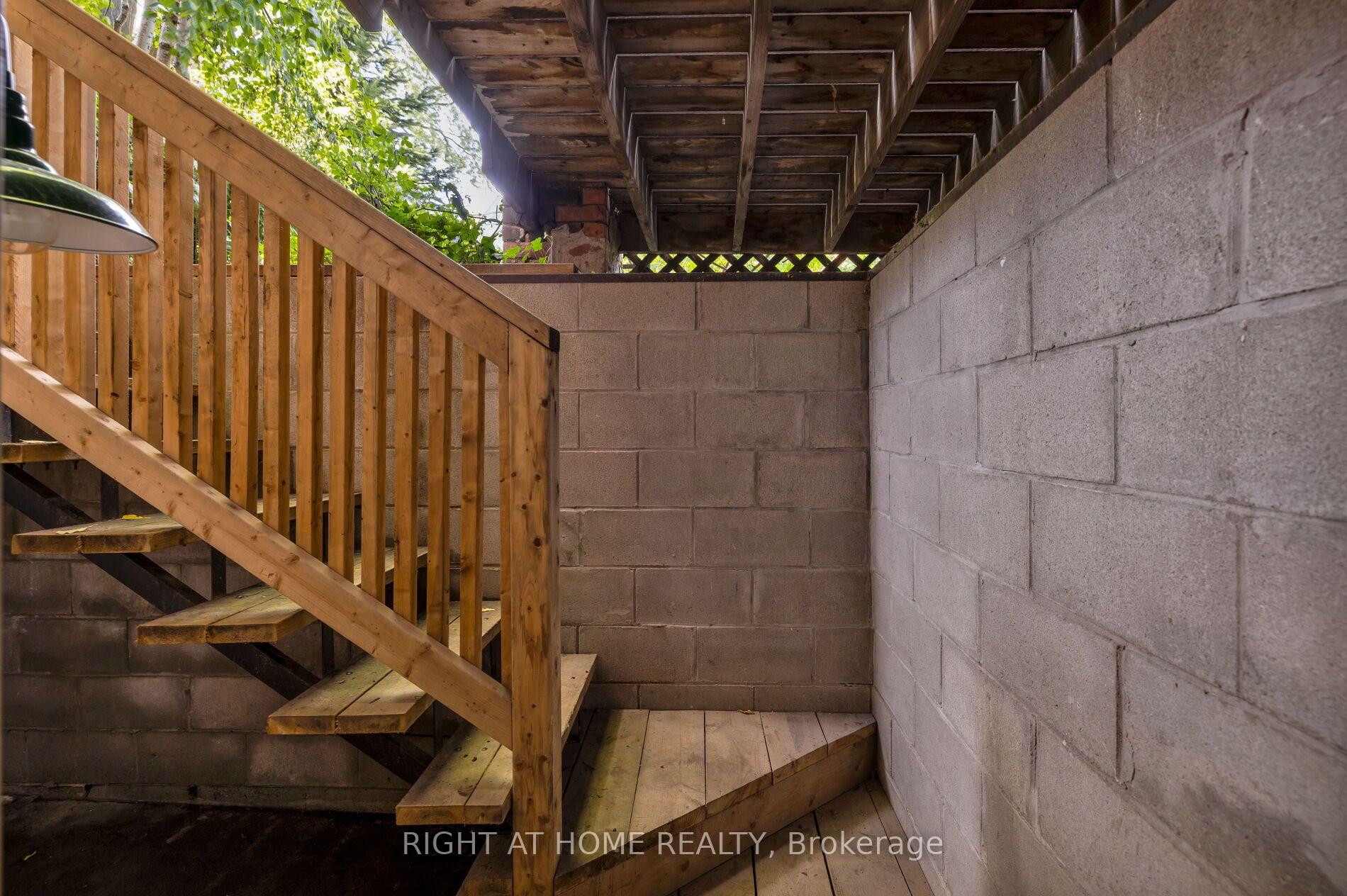 Photo 39 of 239 Seaton Street, Toronto, Moss Park — HOMEH
