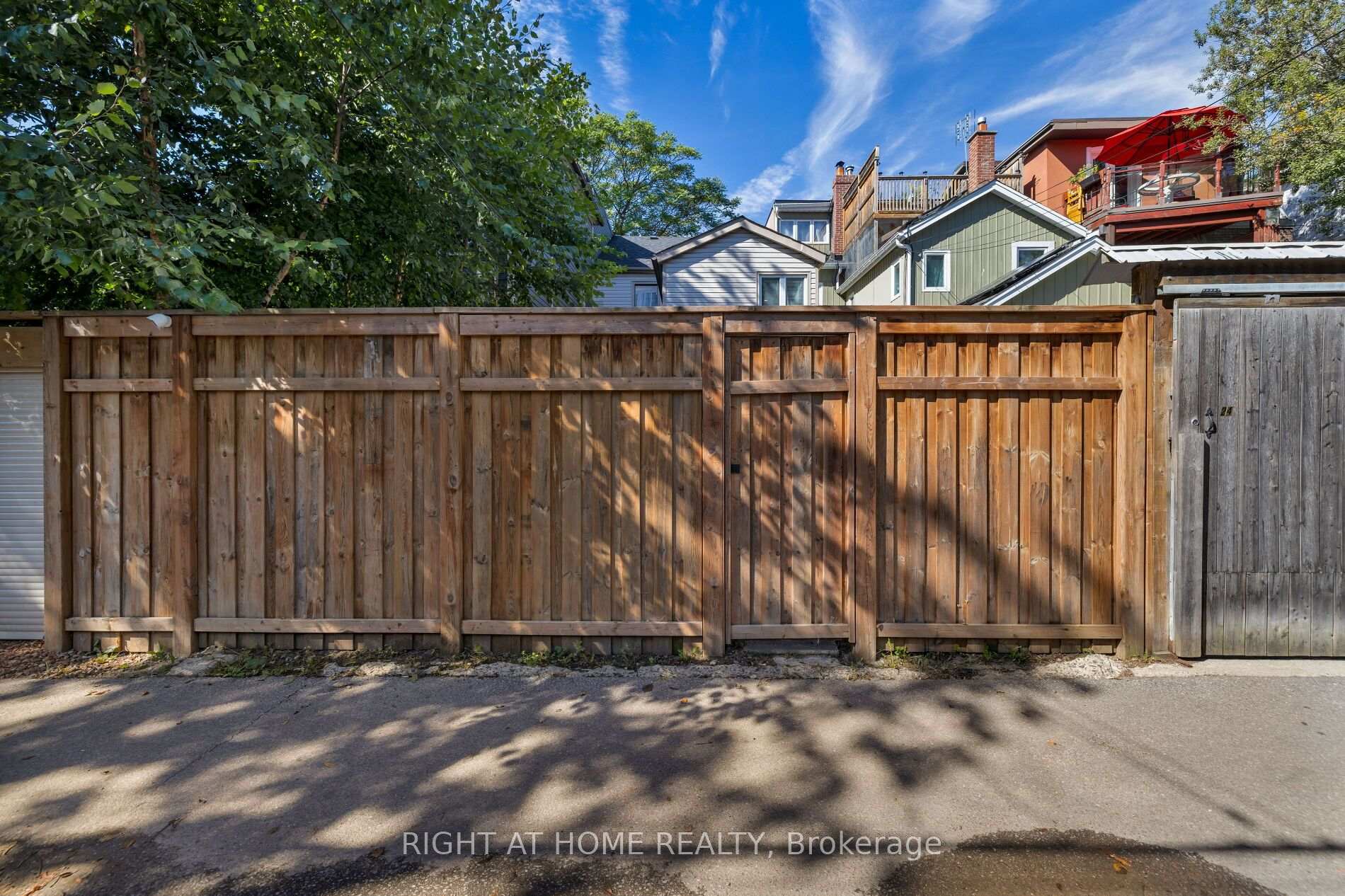Photo 49 of 239 Seaton Street, Toronto, Moss Park — HOMEH