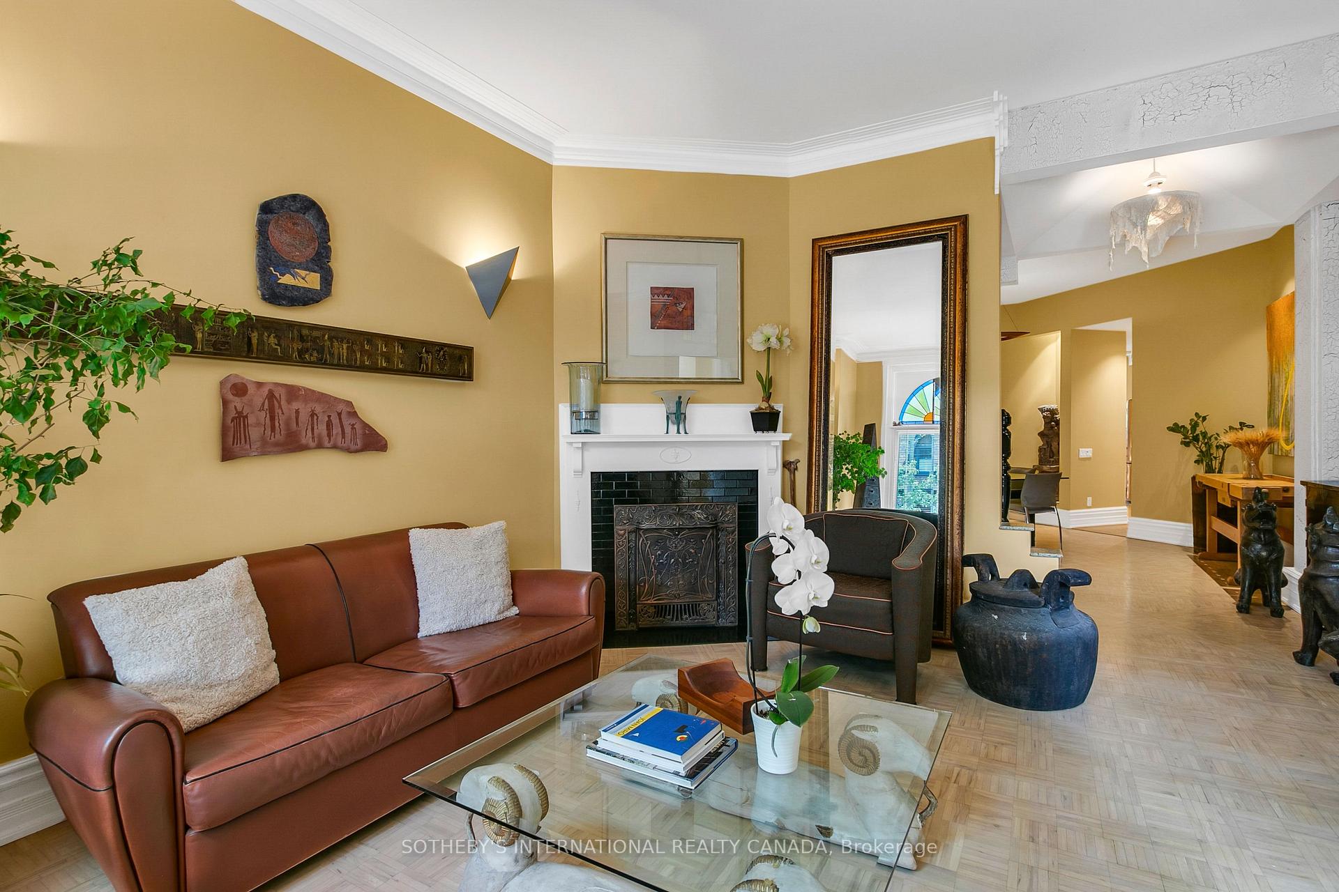 Photo 7 of 460 Wellesley Street E, Toronto, Cabbagetown-South St. James Town — HOMEH