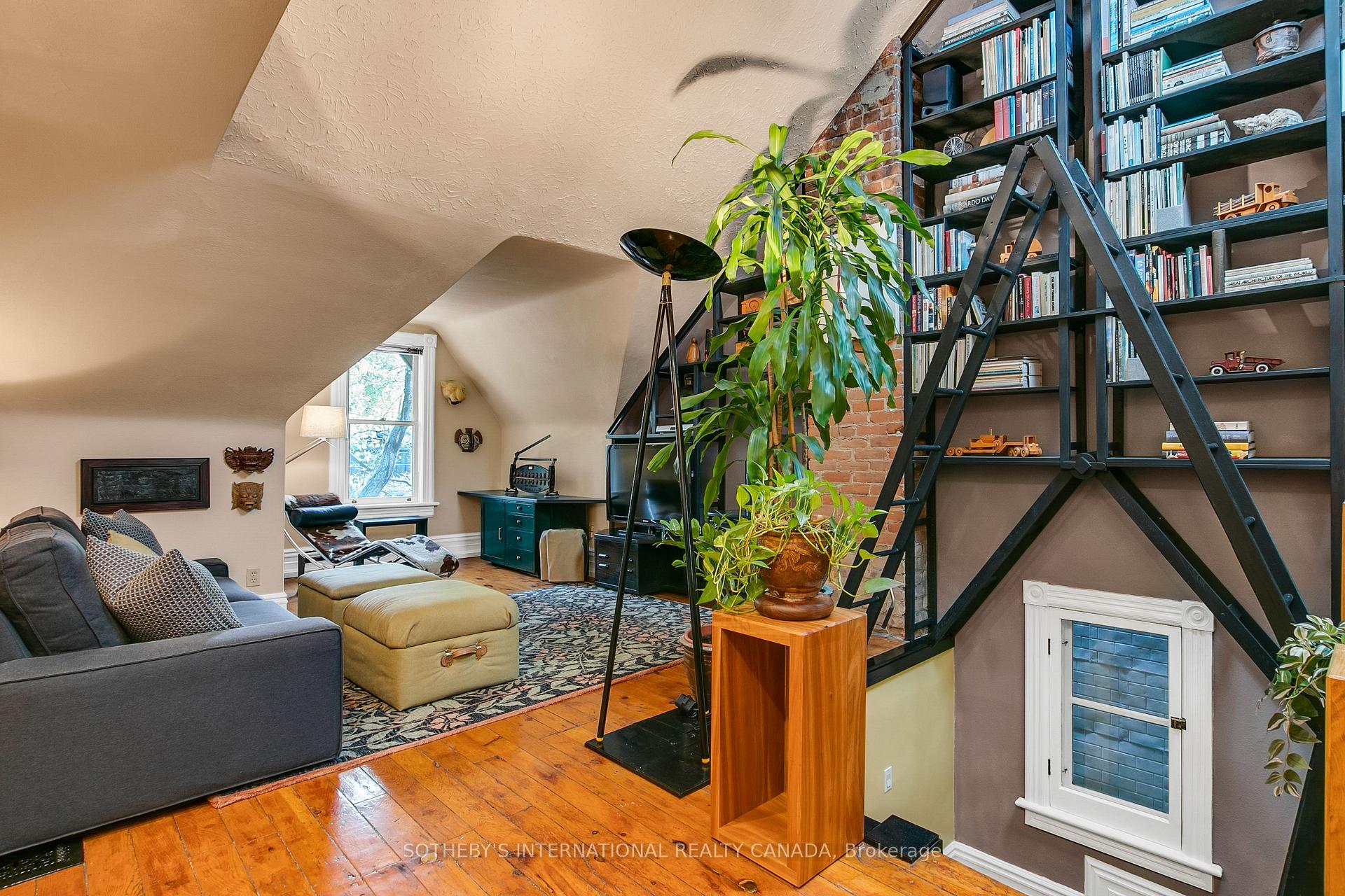 Photo 28 of 460 Wellesley Street E, Toronto, Cabbagetown-South St. James Town — HOMEH