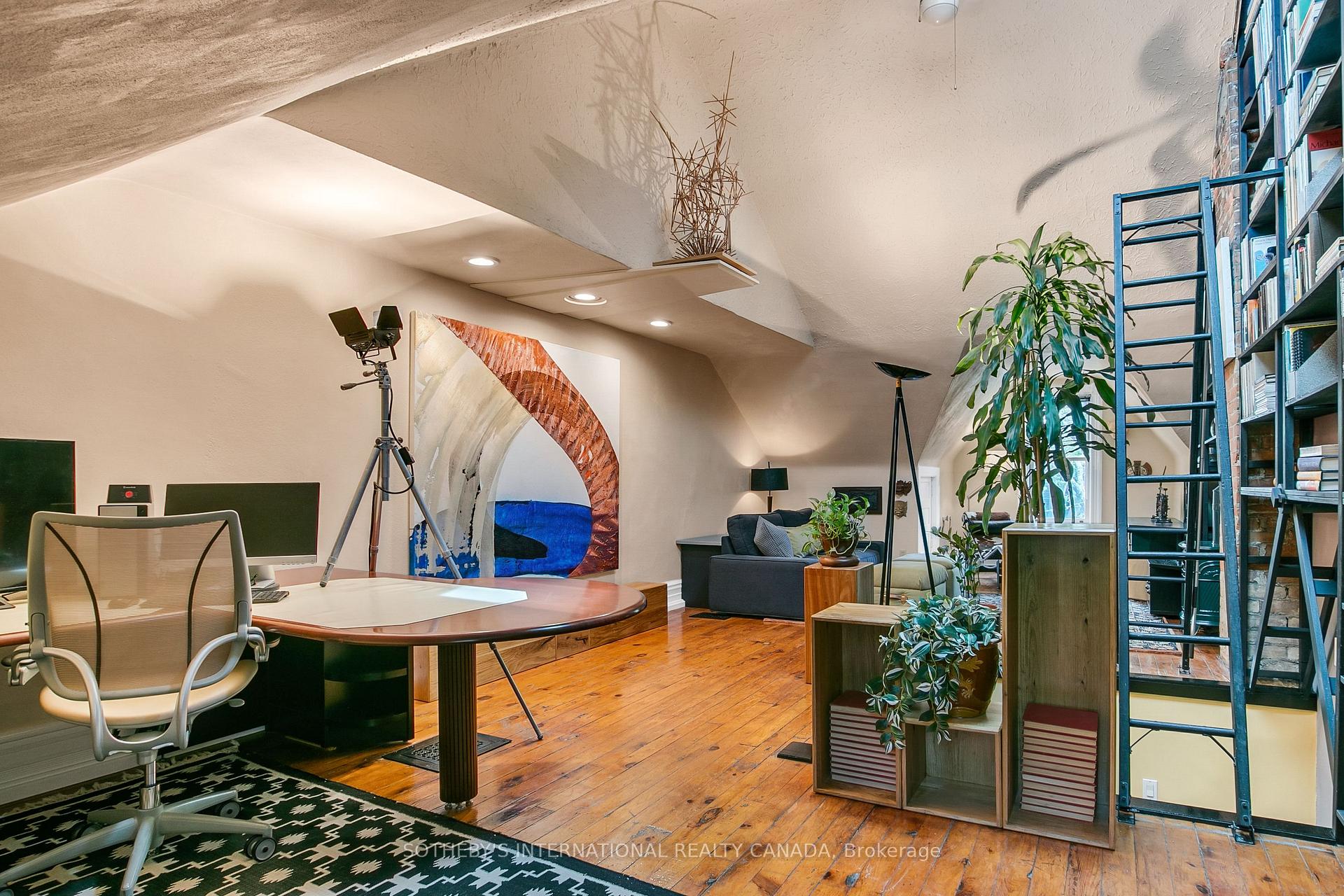 Photo 33 of 460 Wellesley Street E, Toronto, Cabbagetown-South St. James Town — HOMEH