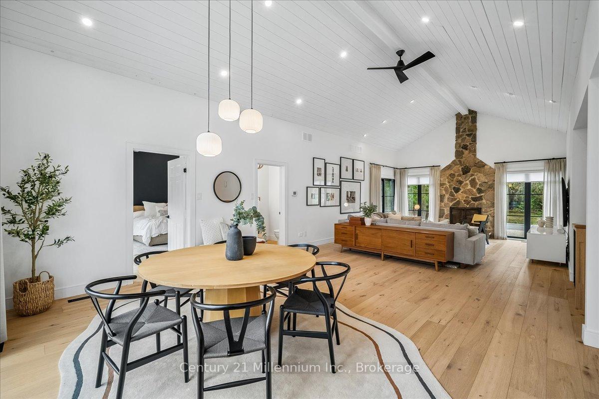 Photo 21 of 33 Slalom Gate Road, Collingwood — HOMEH
