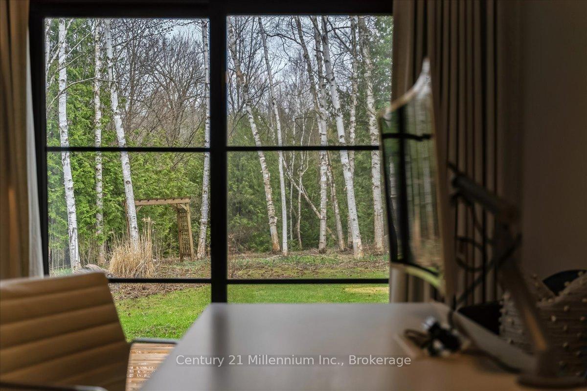 Photo 38 of 33 Slalom Gate Road, Collingwood — HOMEH