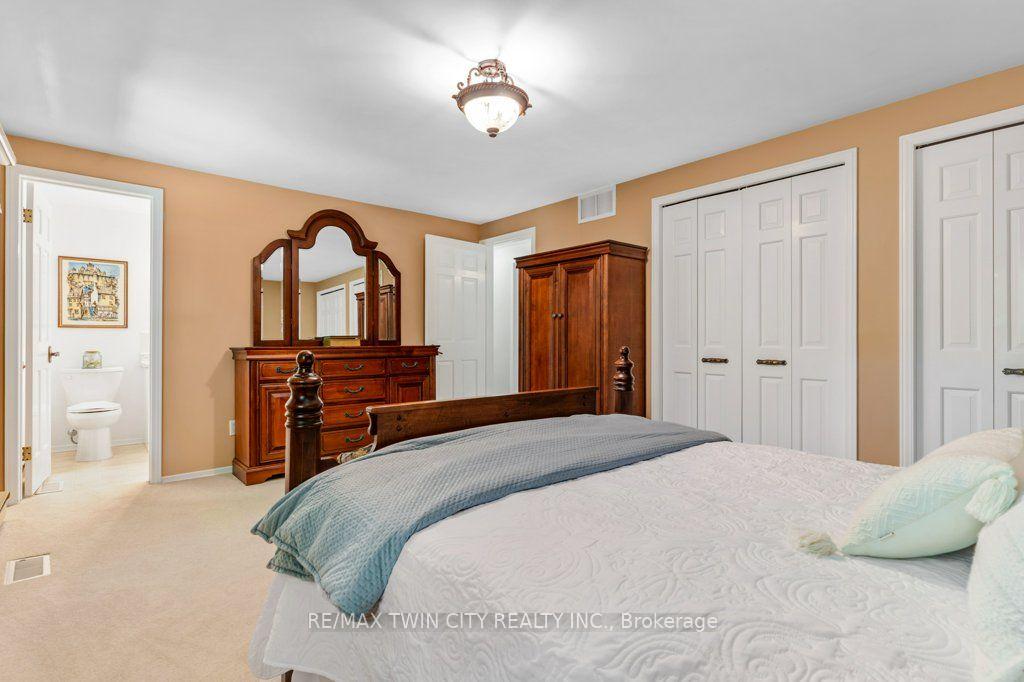 Photo 26 of 11 Grey Owl Drive, Woolwich, Elmira — HOMEH