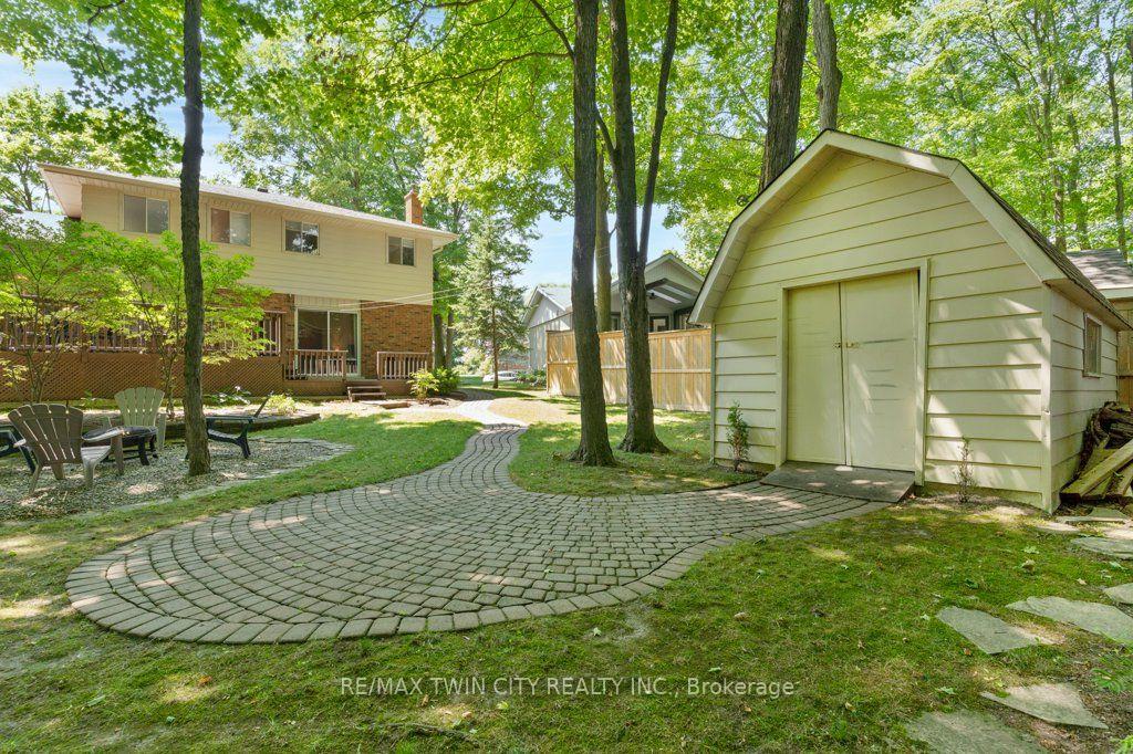 Photo 44 of 11 Grey Owl Drive, Woolwich, Elmira — HOMEH
