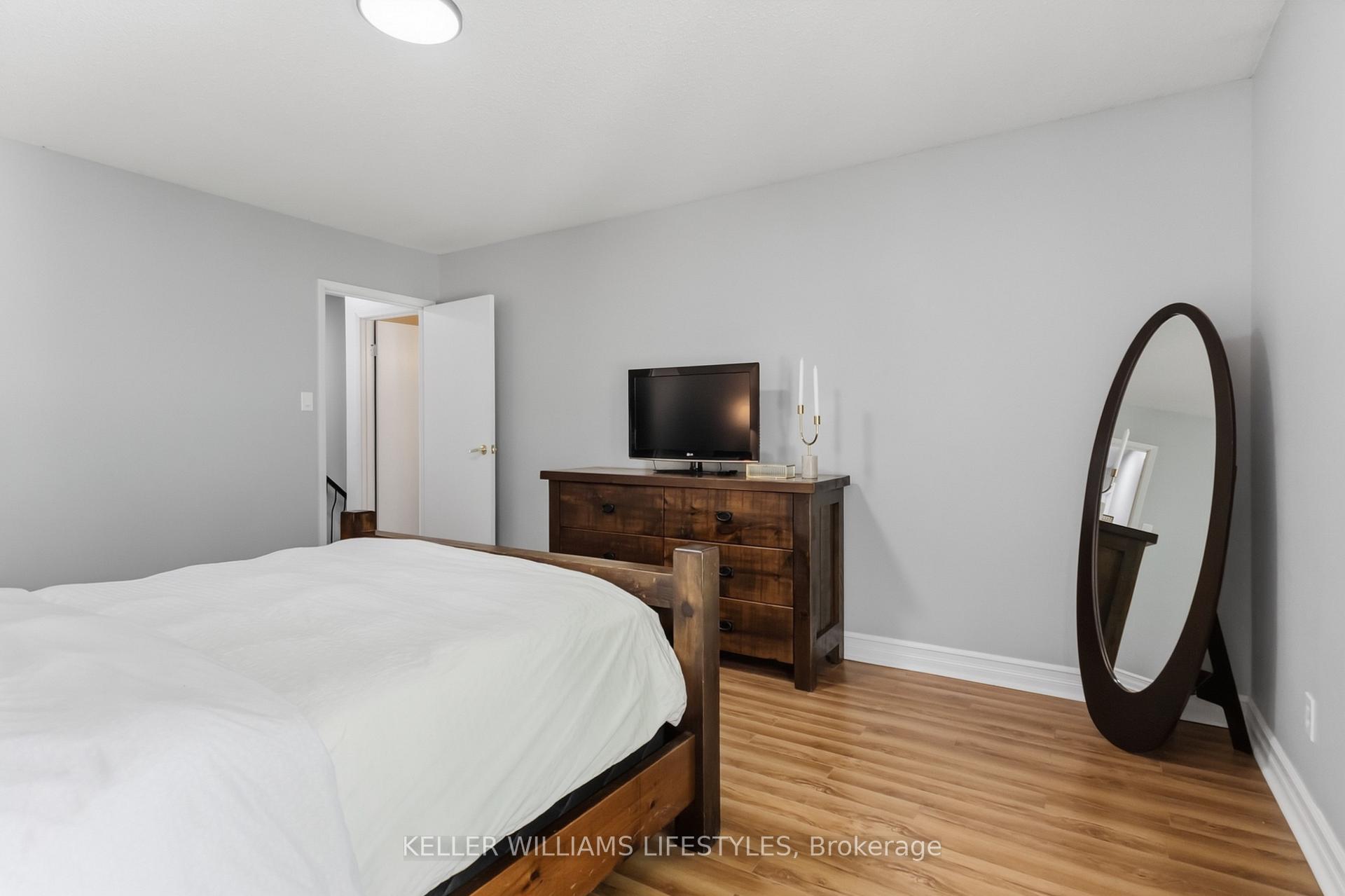 Photo 23 of Unit 6, 120 Centre Street, London, South E — HOMEH