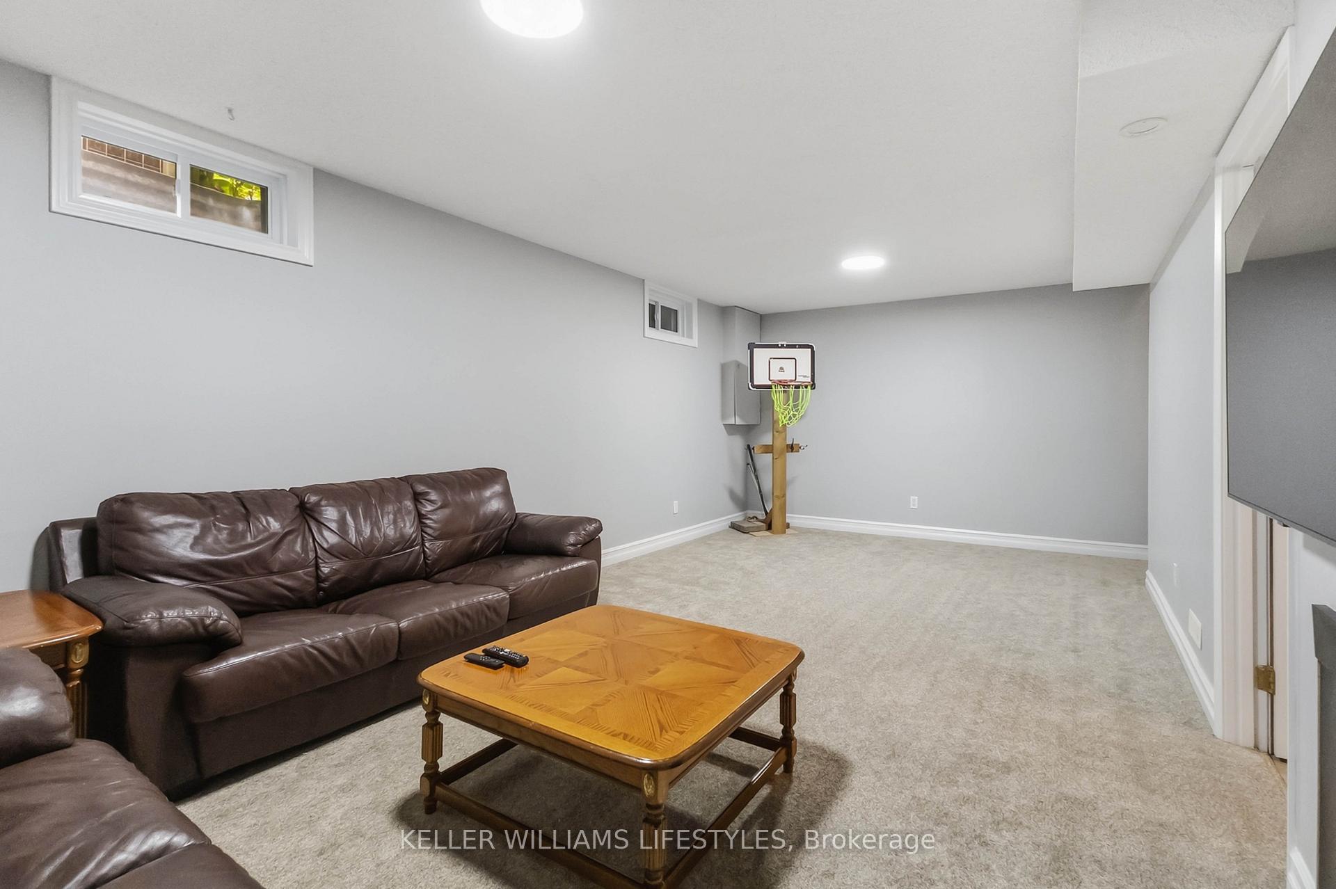 Photo 34 of Unit 6, 120 Centre Street, London, South E — HOMEH
